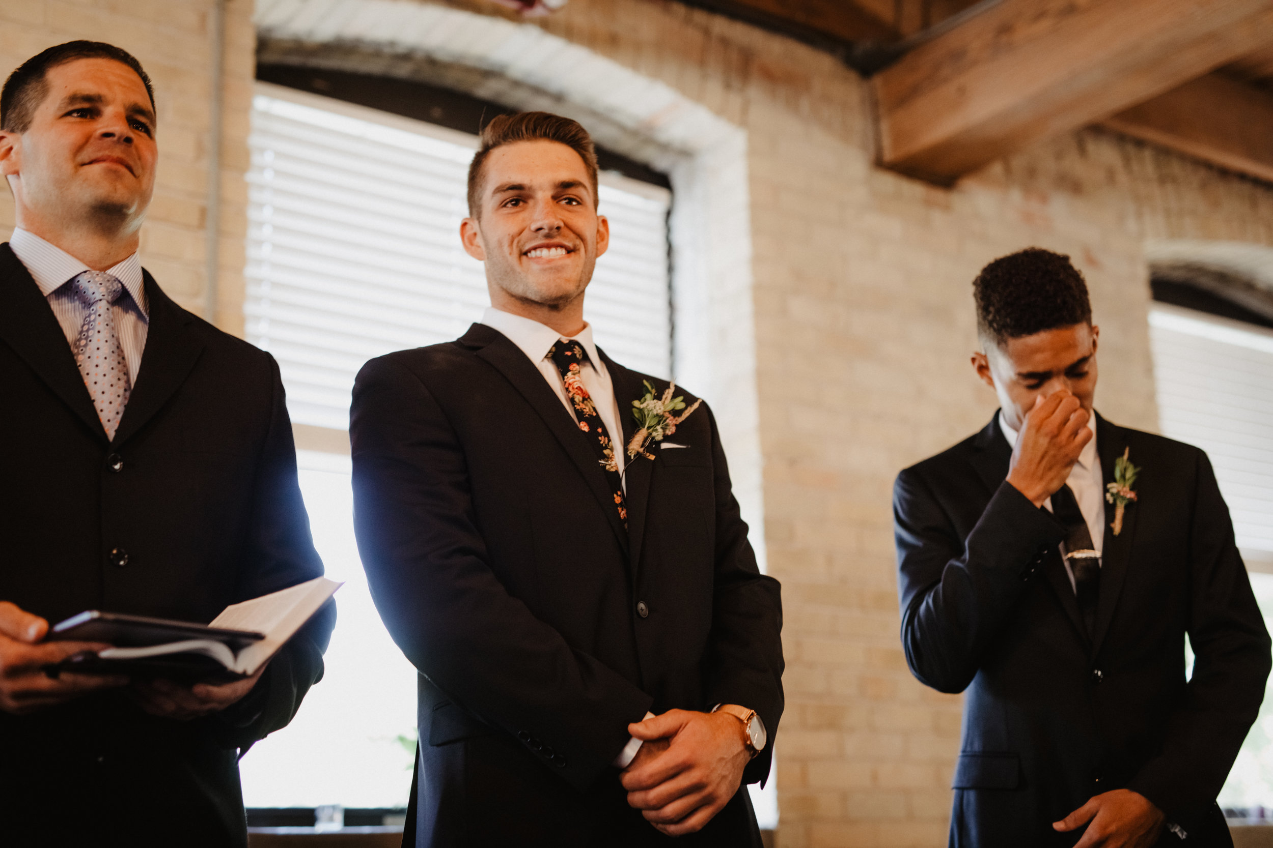 Emotional-Groomsman-Wedding-Day-01