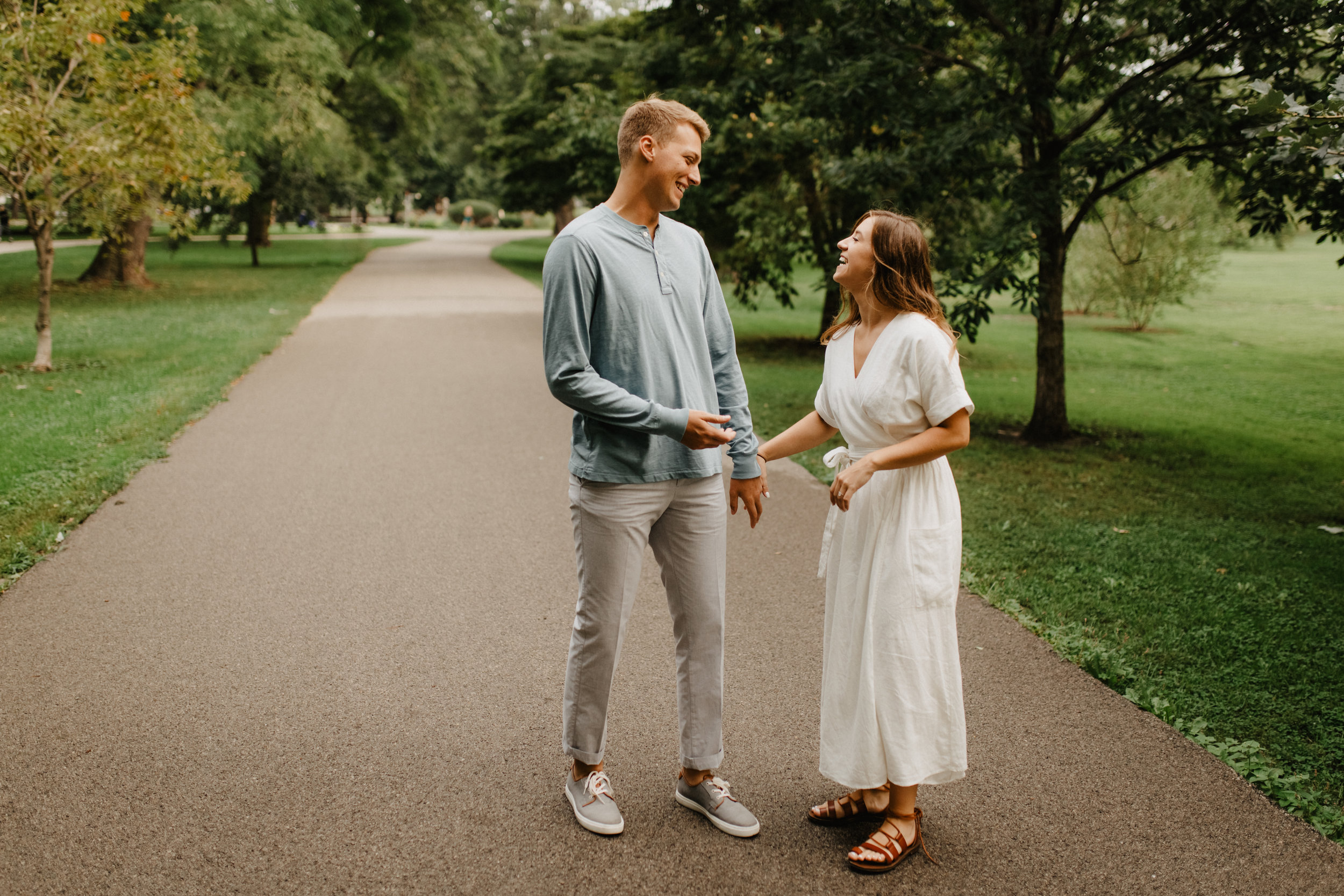 Taryn-Zak-Chicago-Engagement-1