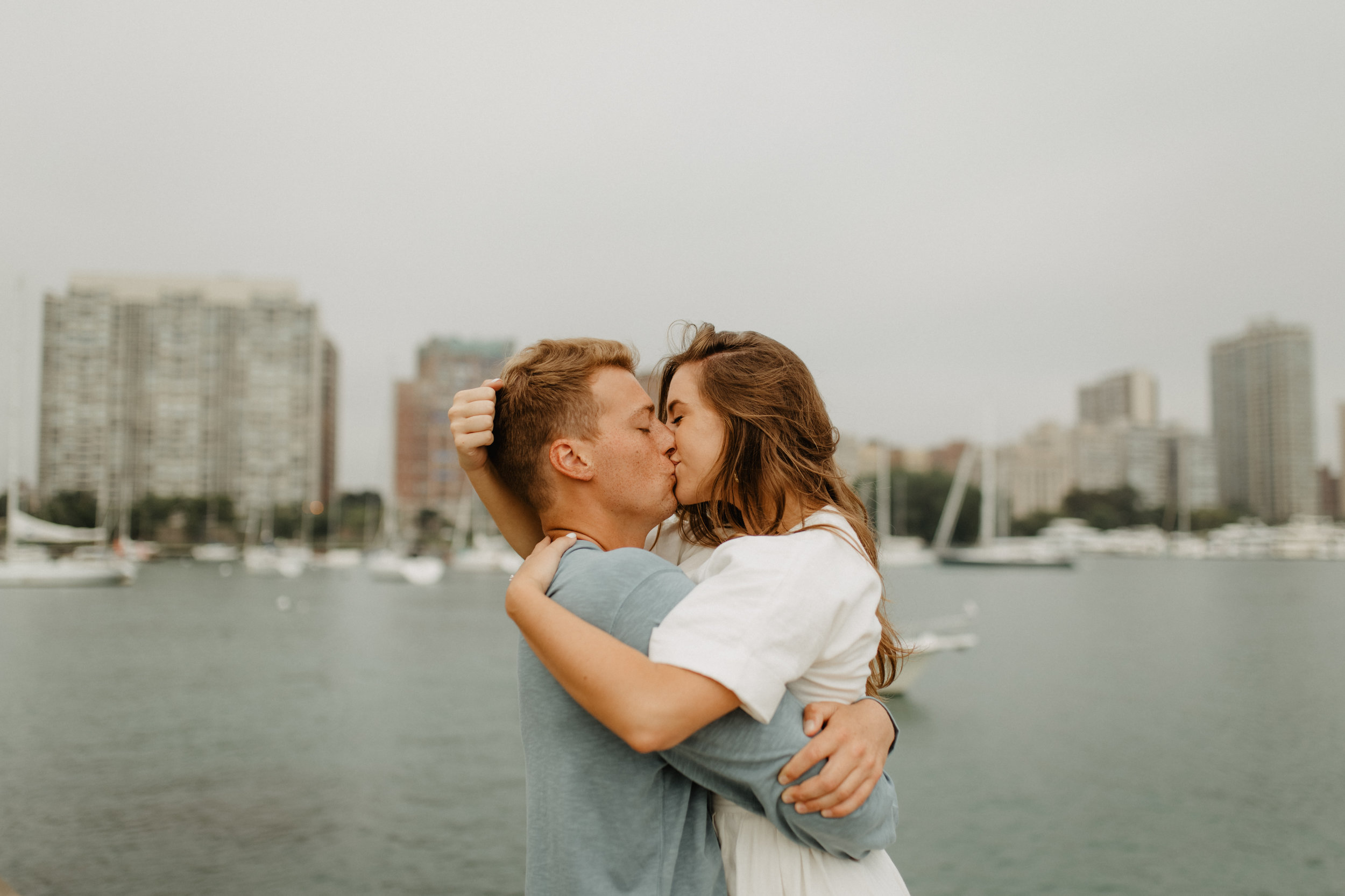 Taryn-Zak-Chicago-Engagement-39