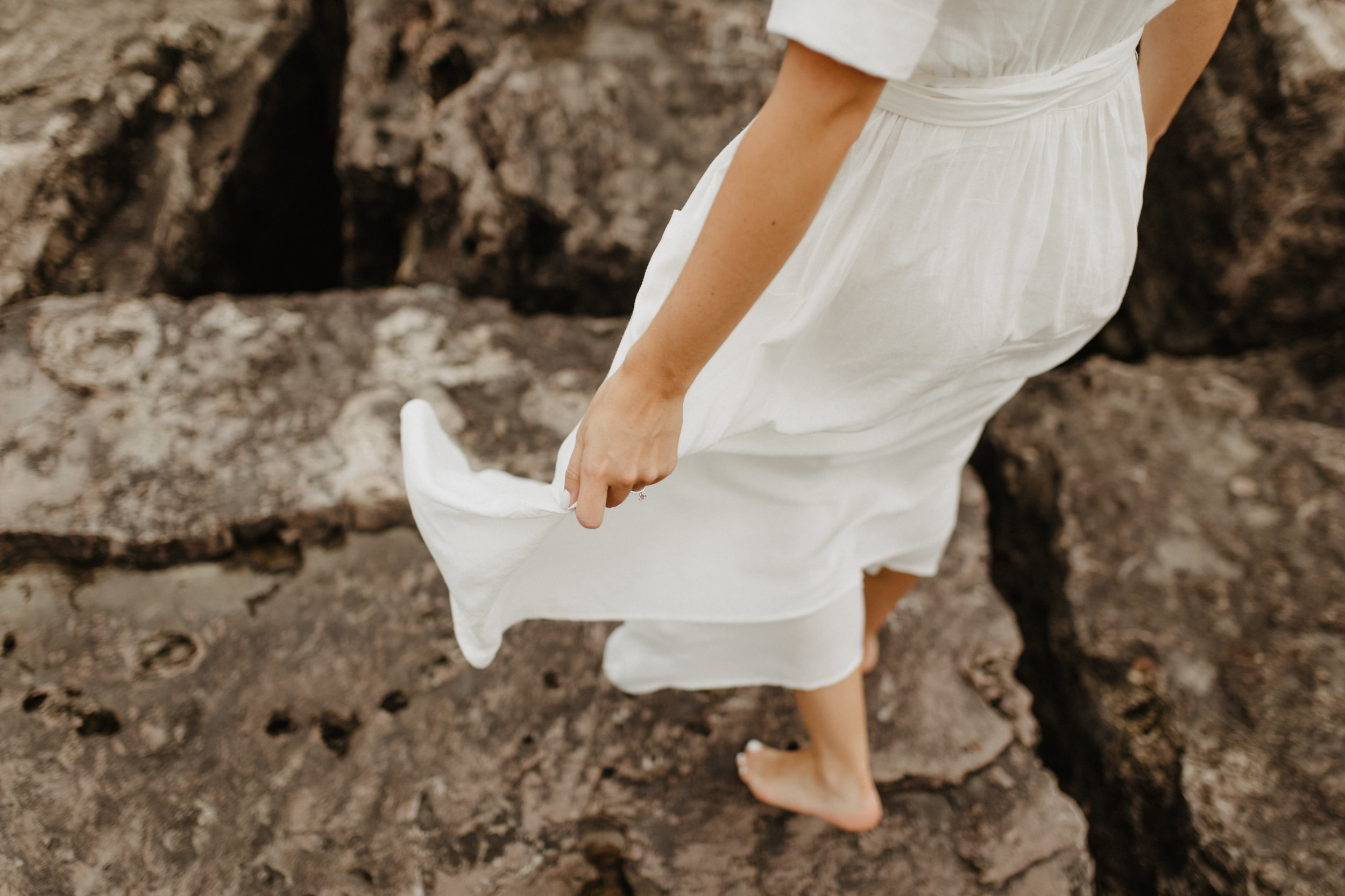 Taryn-Zak-Lake-Michigan-Engagement-14