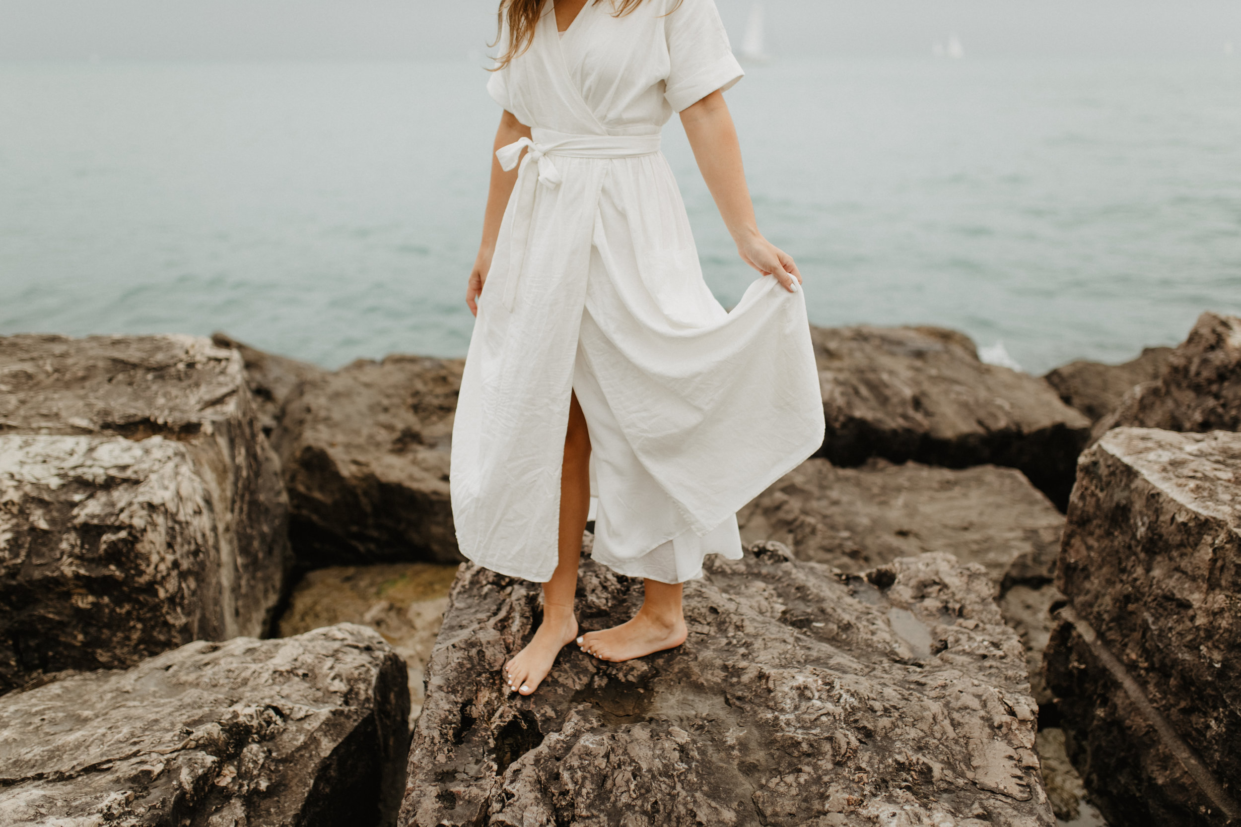 Taryn-Zak-Lake-Michigan-Engagement-15
