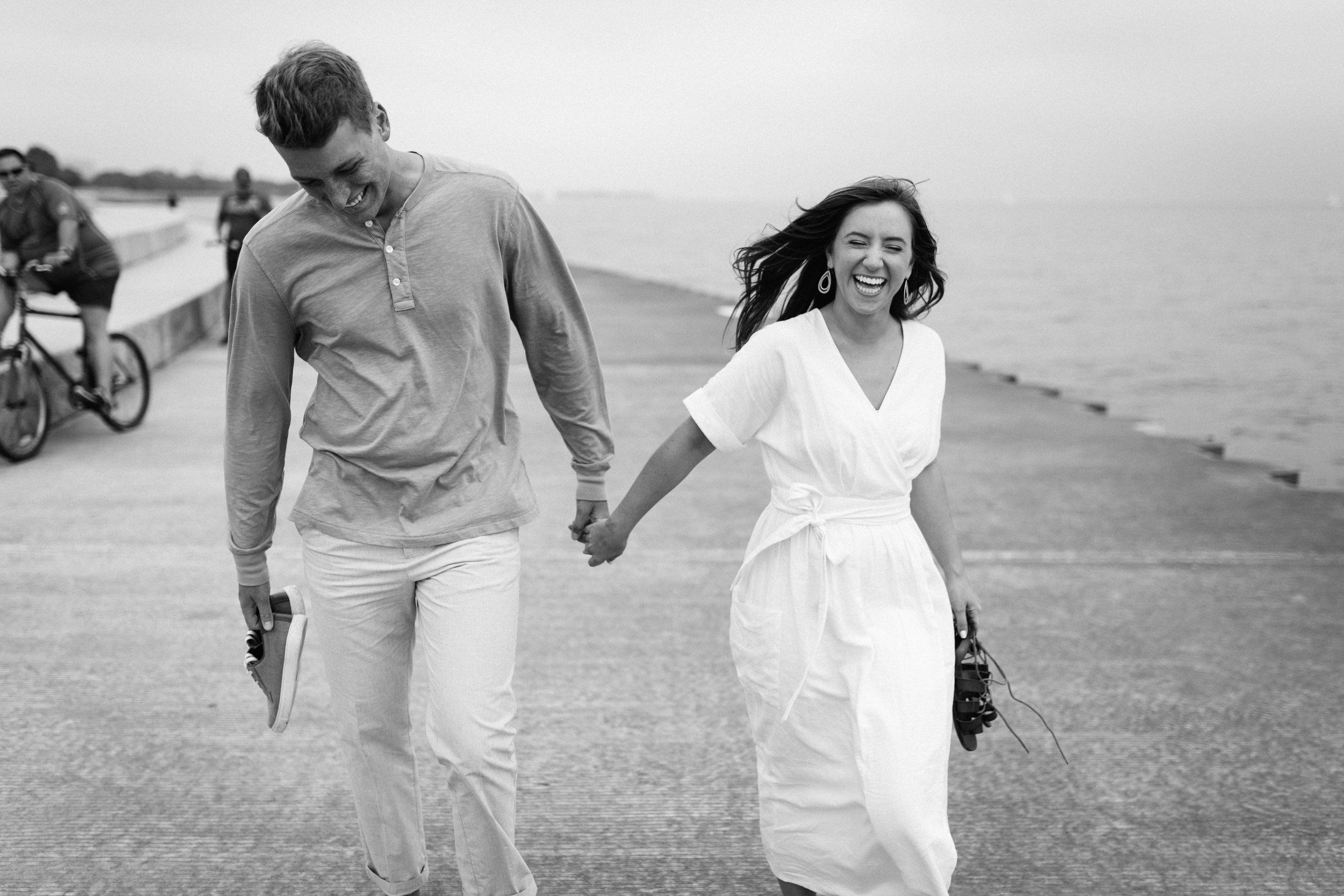 Taryn-Zak-Lake-Michigan-Engagement-28