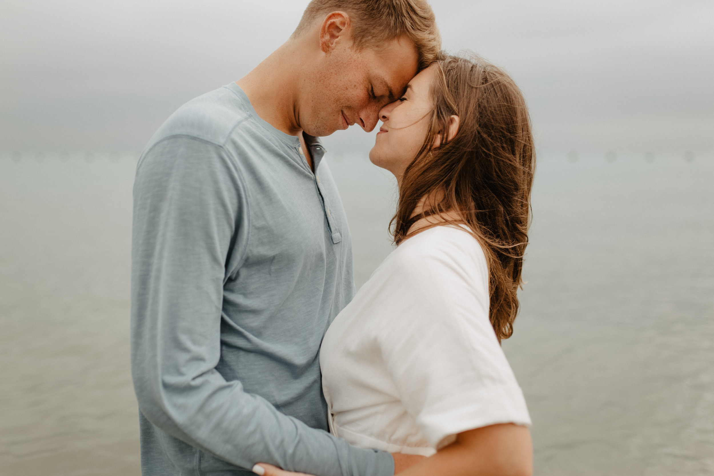 Taryn-Zak-Lake-Michigan-Engagement-35
