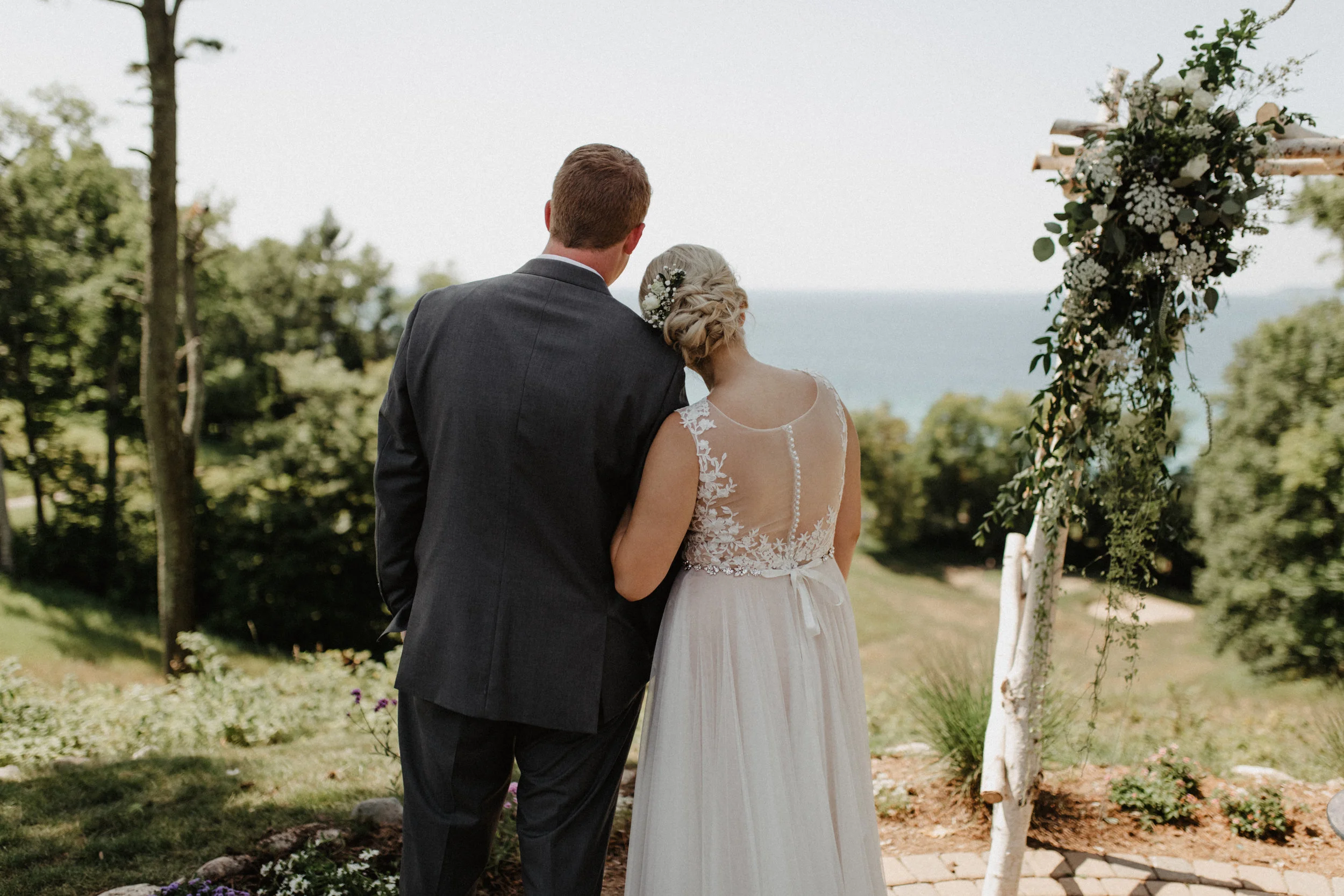 Courtney + Chris: Glen Arbor Wedding Trailer