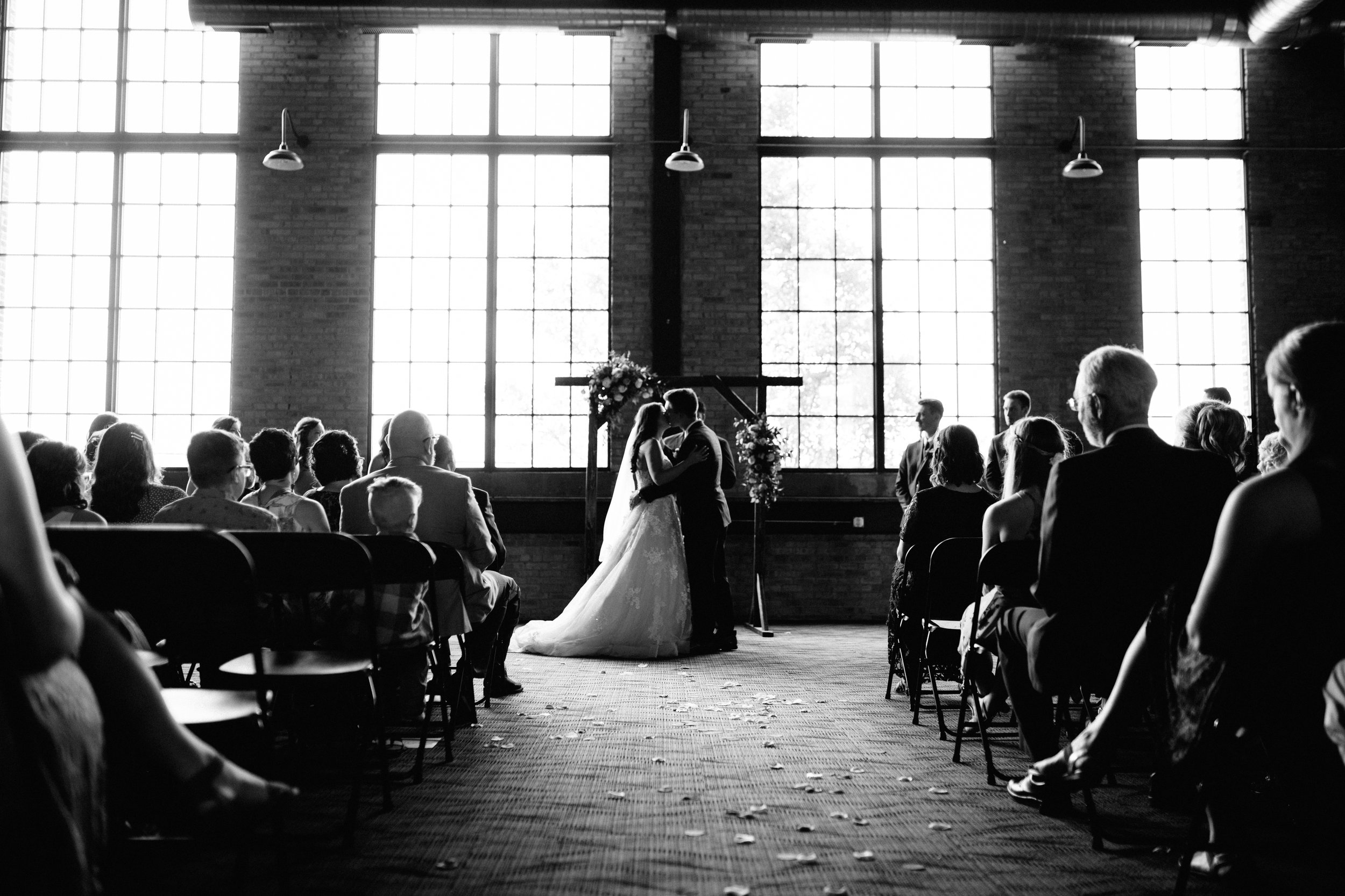 GRAYCENTOMHAMILTON-GRAND-RAPIDS-WEDDING-PHOTOGRAPHY-50.jpg