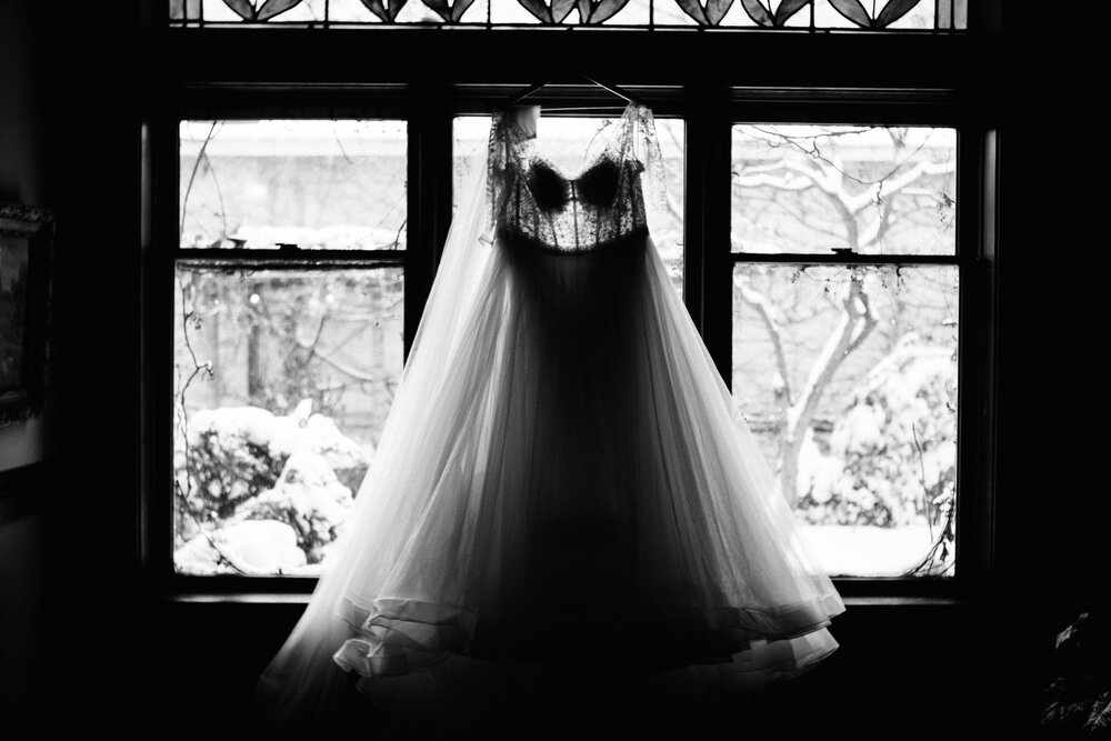 ShadowShinePictures-SarahDaveHoger-Greenville-Wedding-Photography-1.jpg