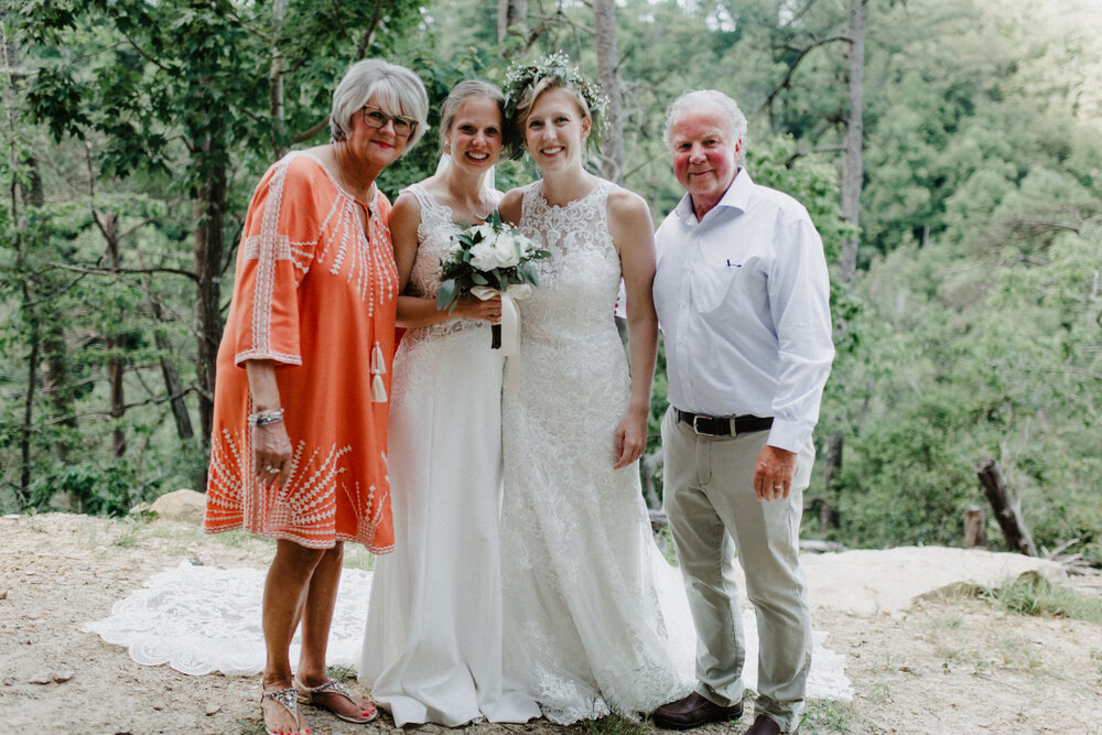 ShadowShinePictures-KenzieHeatherPromer-Red-River-Gorge-Wedding-Photography-312.jpg