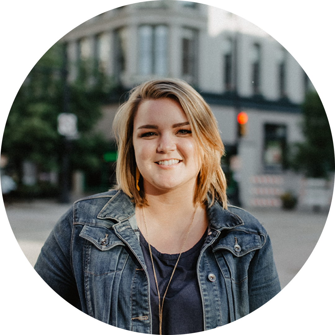 Elizabeth Cline, Photographer and Storytelling Coordinator