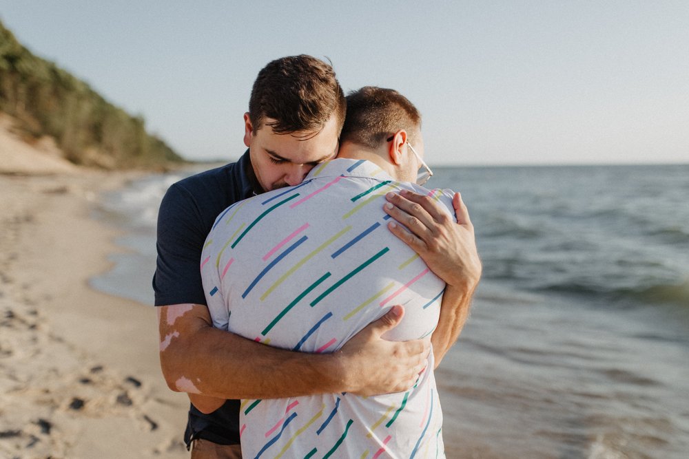 ShadowShinePictures-ZacharyMatthew-Saugatuck-Proposal-Photography-Previews-82721-30.jpg