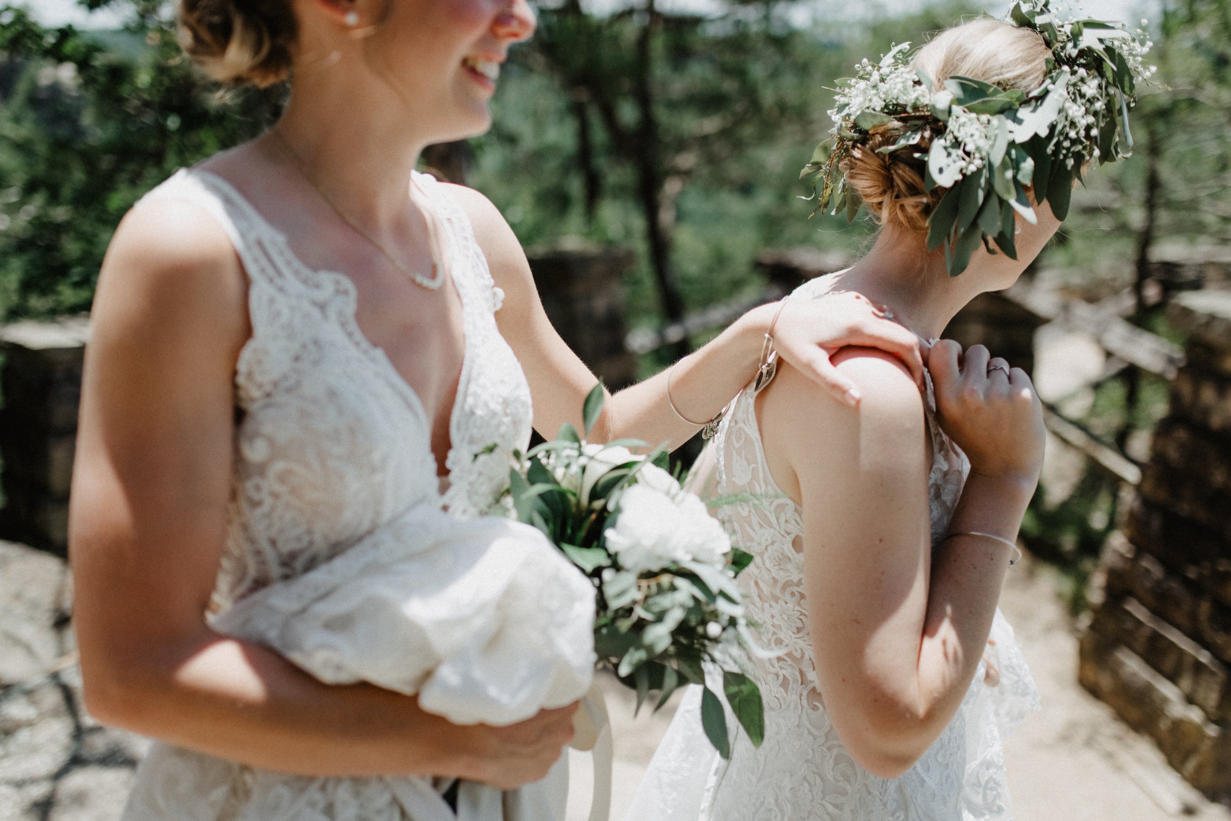 ShadowShinePictures-KenzieHeatherPromer-Red-River-Gorge-Wedding-Photography-414.jpg