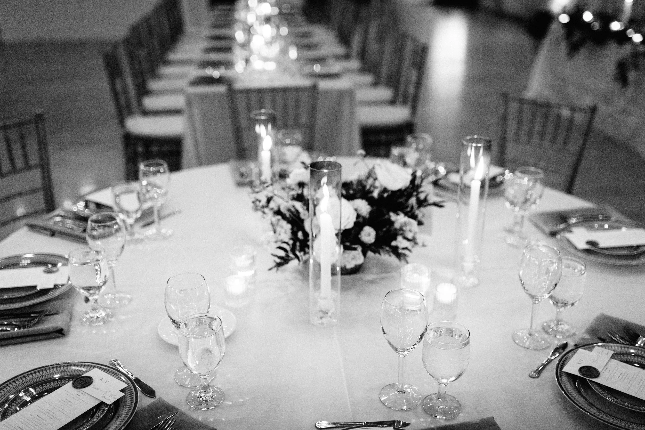 ShadowShinePictures-TaylorKirkTrentham-Detroit-Wedding-Photography-19.jpg