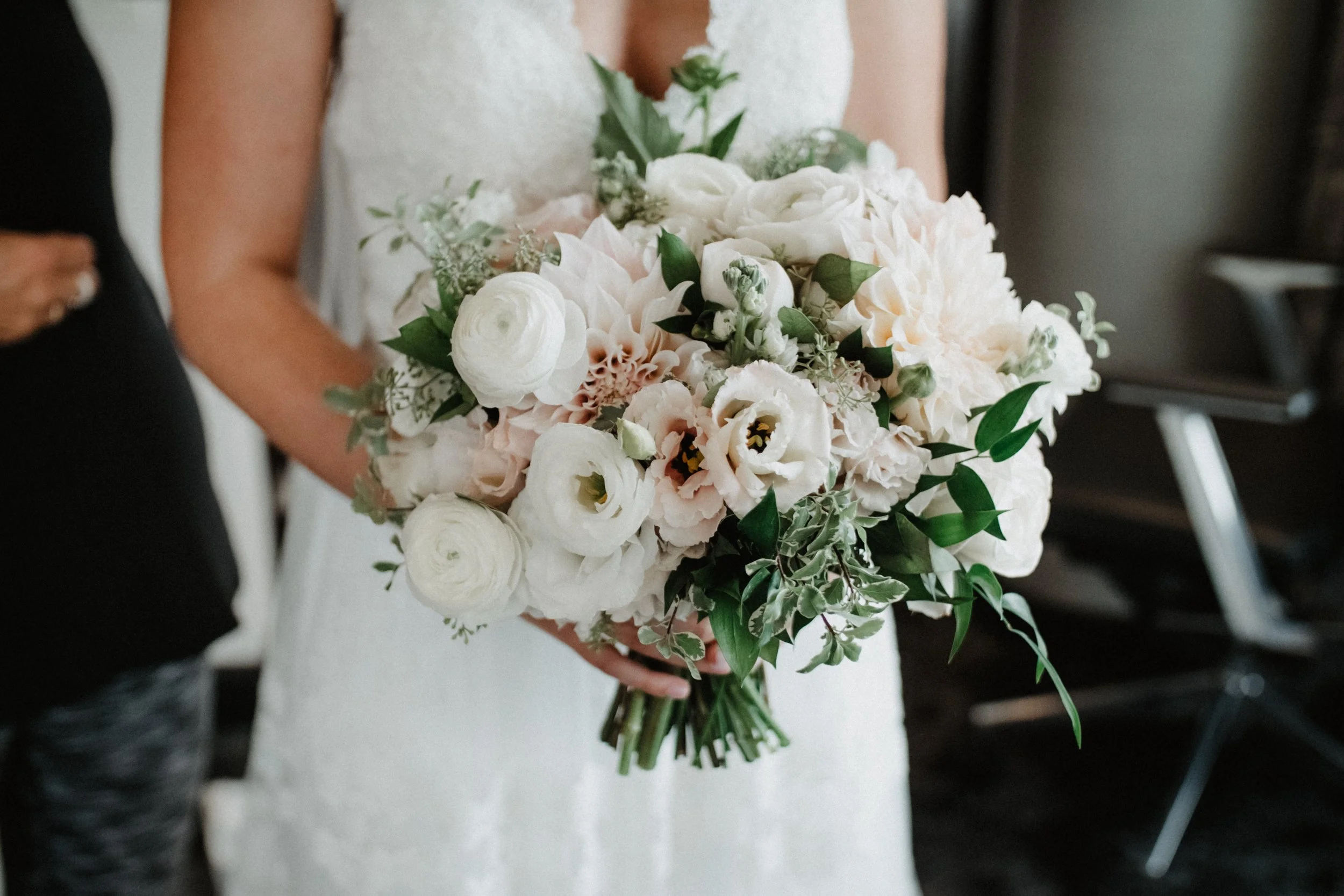Merisa-Ryan-Heeke-Shadow-Shine-Pictures-Grand-Rapids-Wedding-Photography-11.jpg