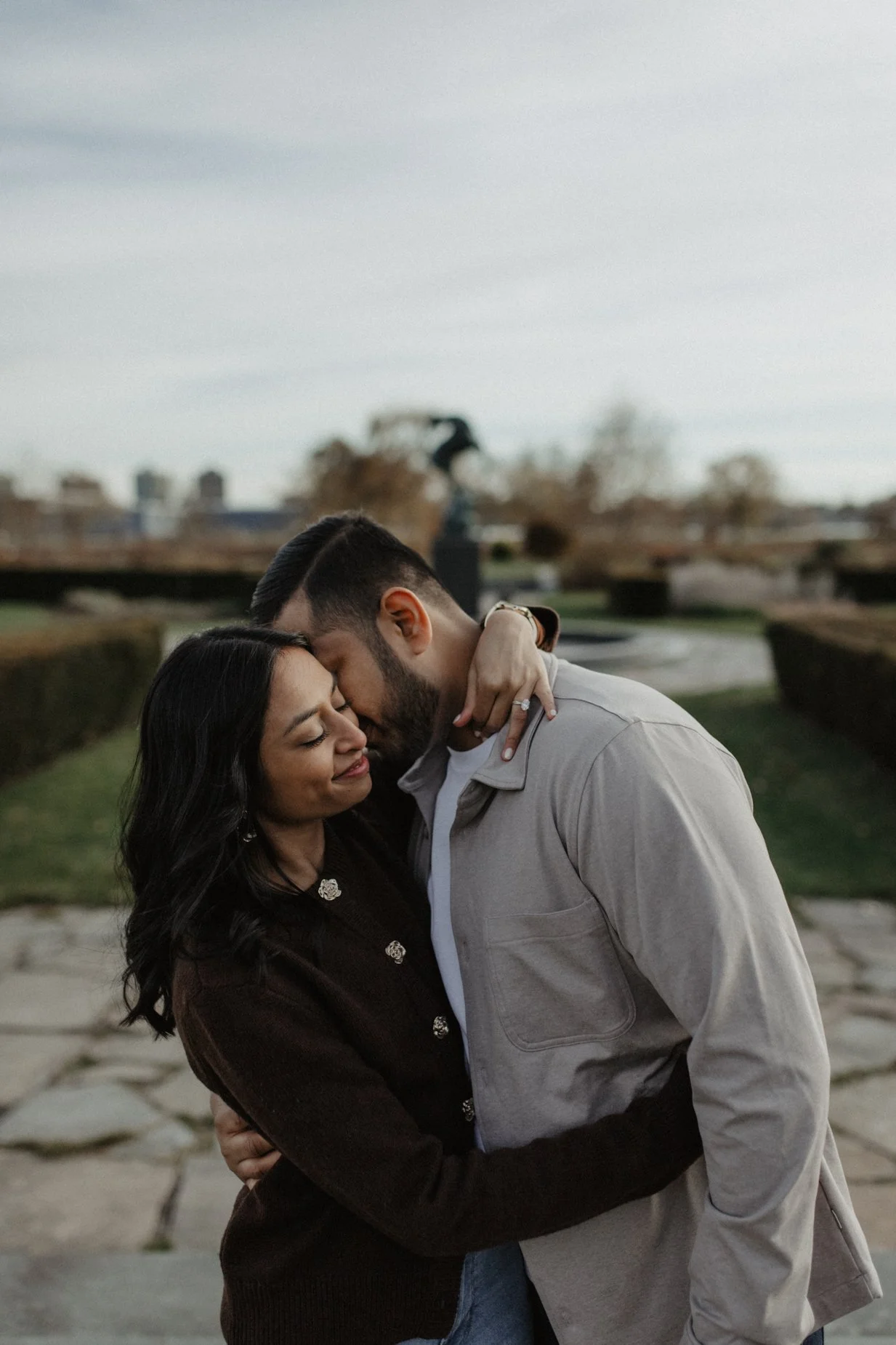 ShadowShinePictures-RakshaSagar-Detroit-Engagement-Photography-41.jpg