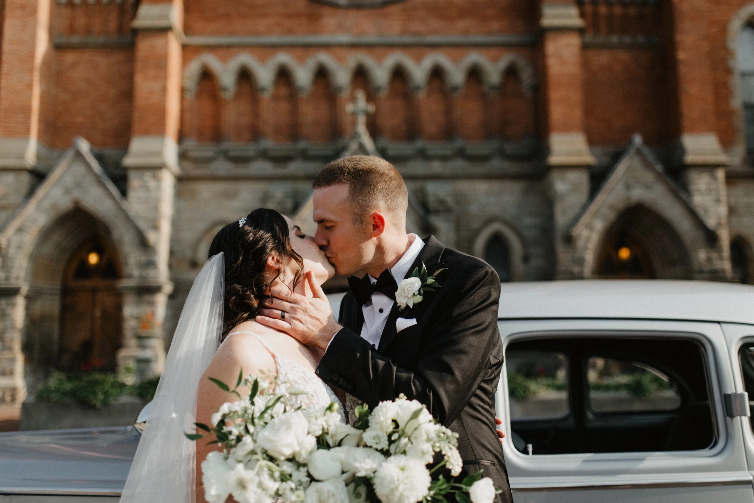 ShadowShinePictures-TaylorKirkTrentham-Detroit-Wedding-Photography-14.jpg