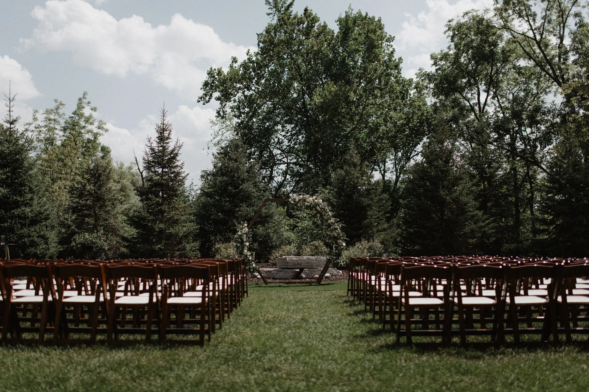 ShadowShinePictures-PeytonEganBaker-Grand-Rapids-Wedding-Photography-16.jpg