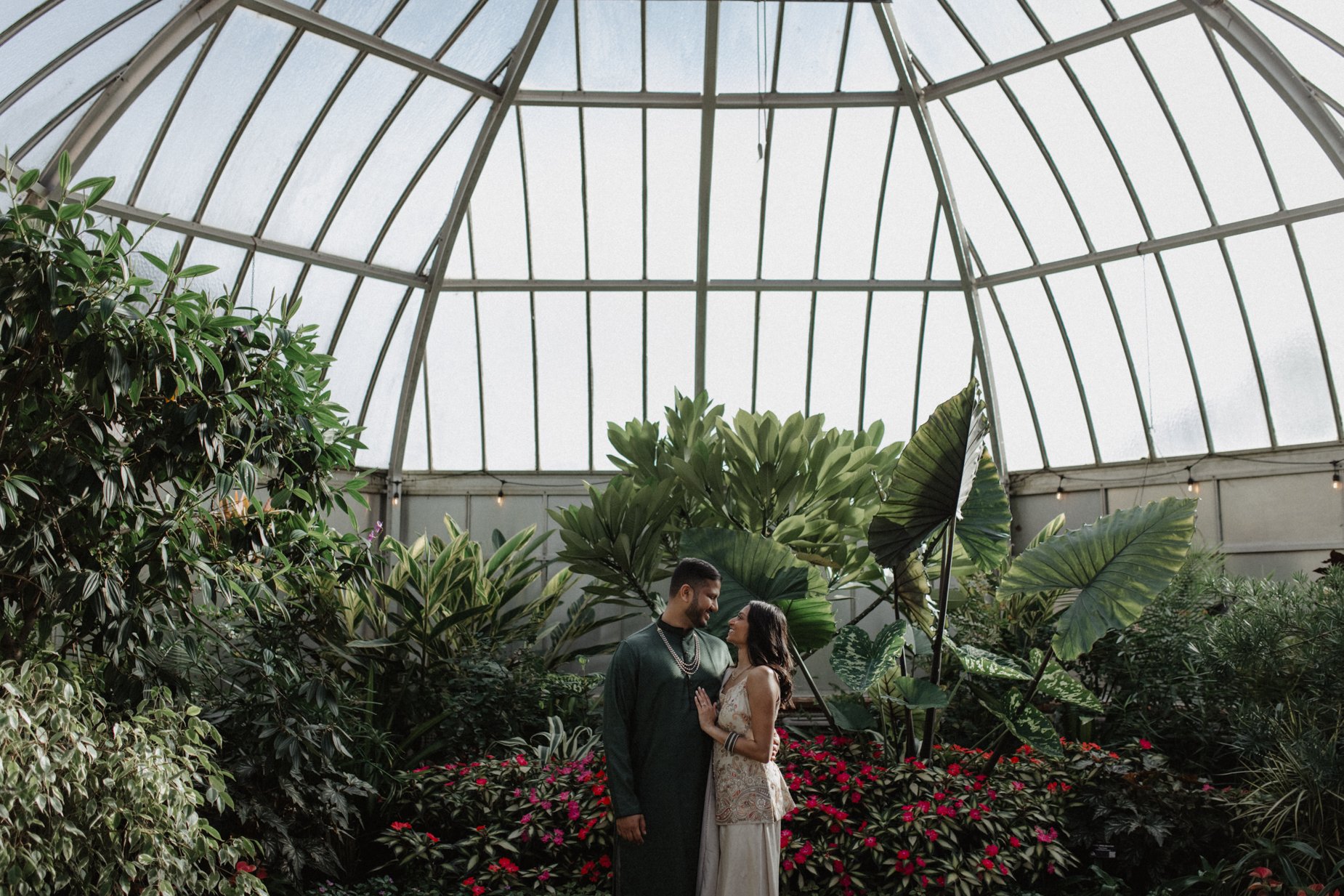 ShadowShinePictures-RakshaSagar-Detroit-Engagement-Photography-7.jpg
