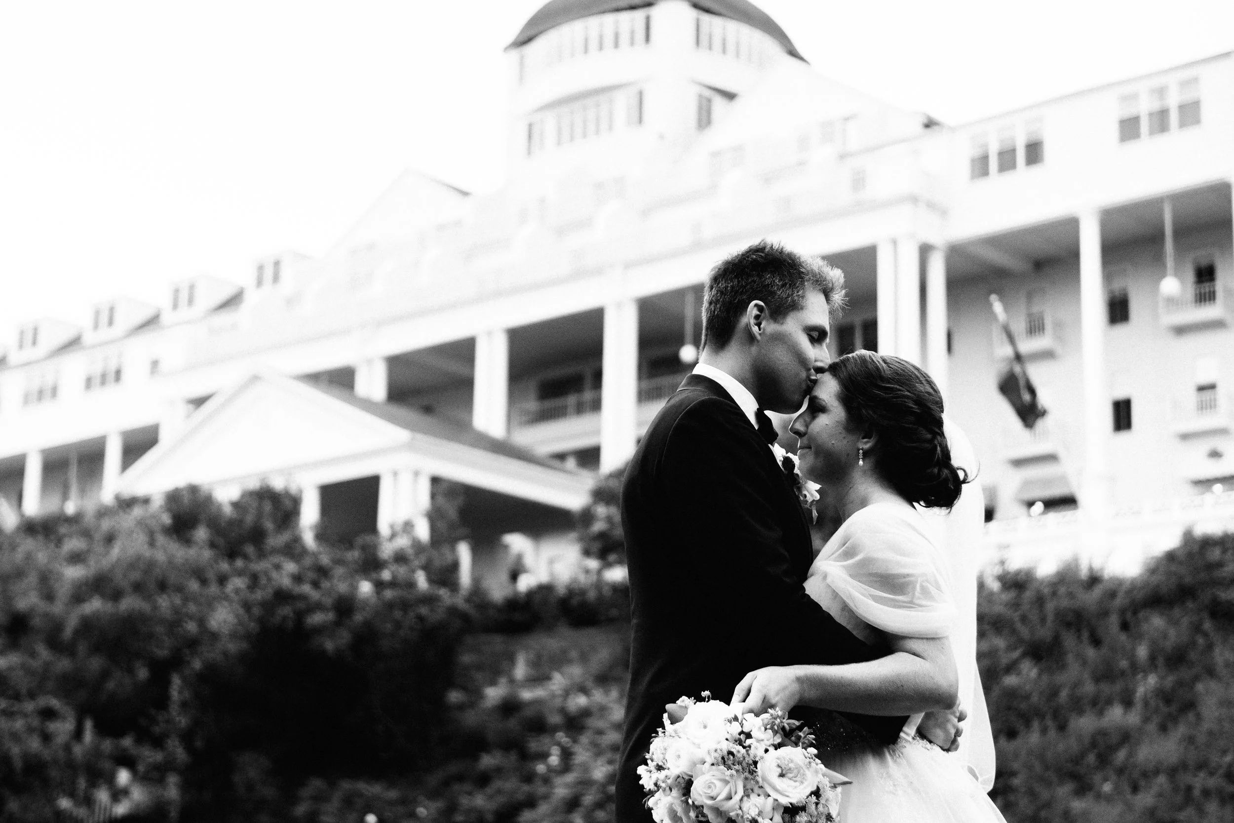 ShadowShinePictures-JosephPatriceJackson-Mackinac-Island-Wedding-Photography-46.jpg