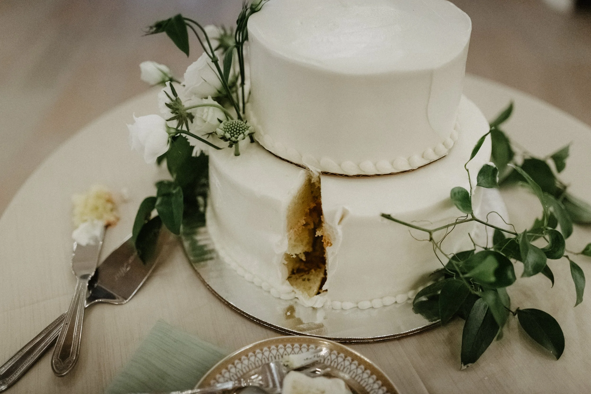 ShadowShinePictures-TaylorKirkTrentham-Detroit-Wedding-Photography-24.jpg