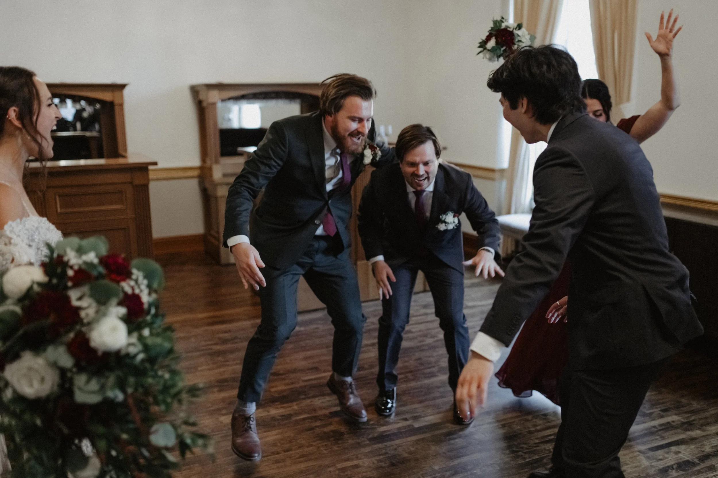 ShadowShinePictures-JeanaKyleBindas-Detroit-Wedding-Photography-390.jpg