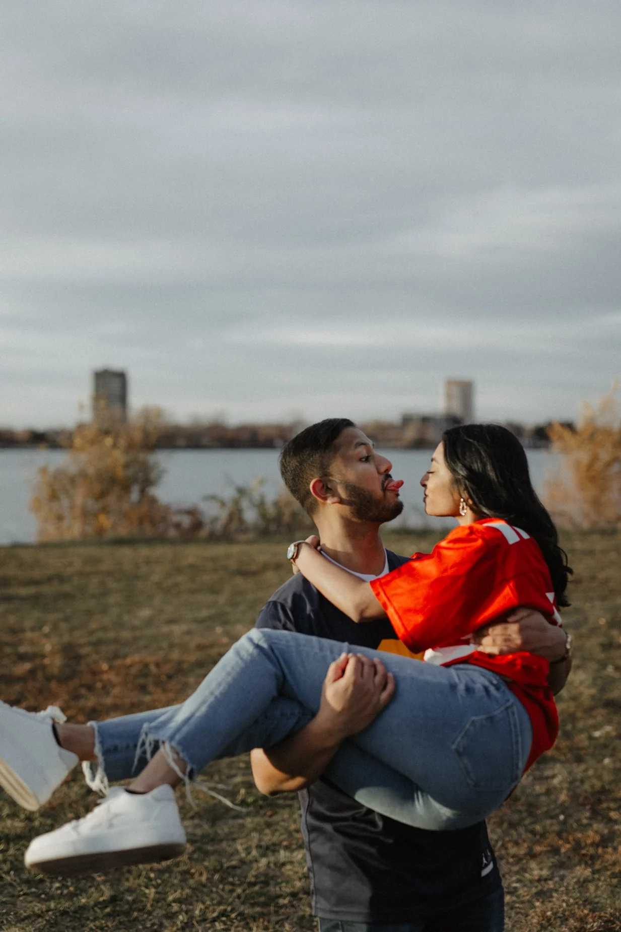 ShadowShinePictures-RakshaSagar-Detroit-Engagement-Photography-60.jpg