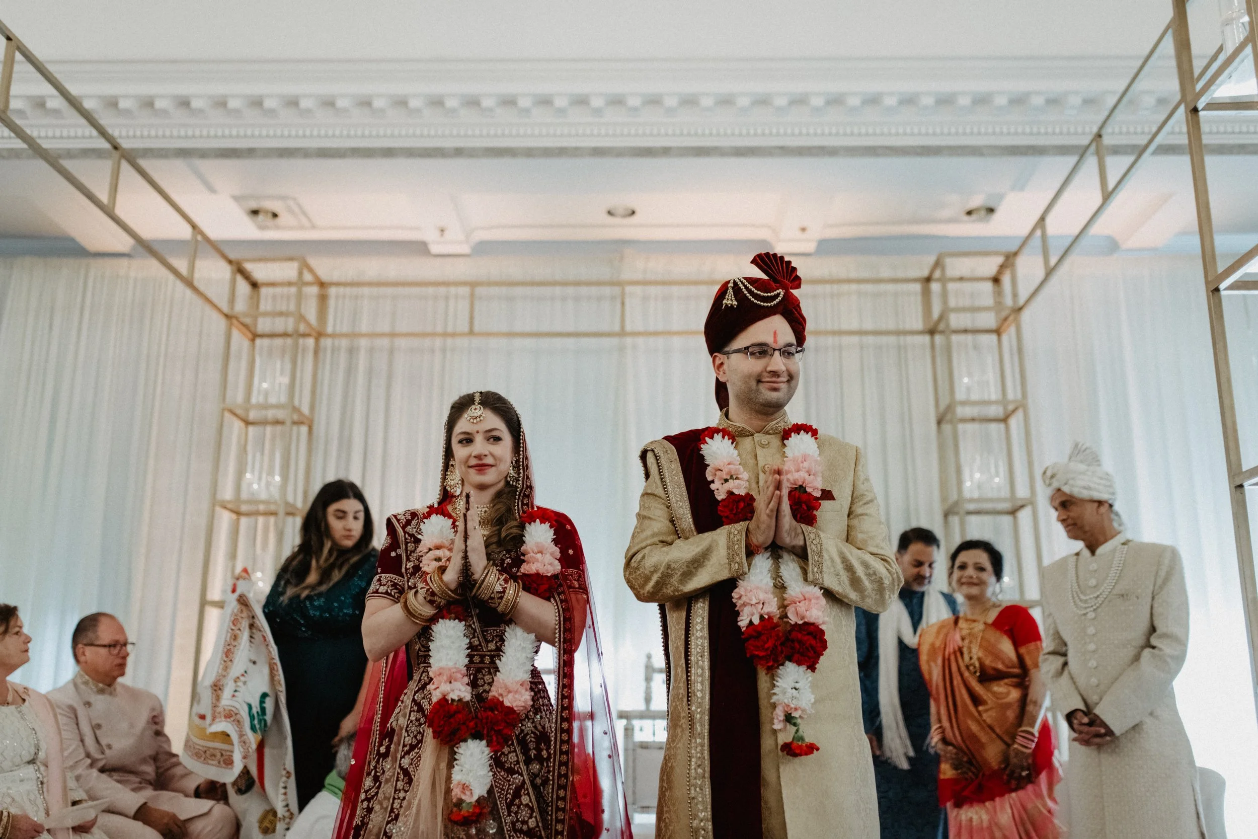 ShadowShinePictures-HollyAarasDharia-Dearborn-Wedding-Photography-205.jpg
