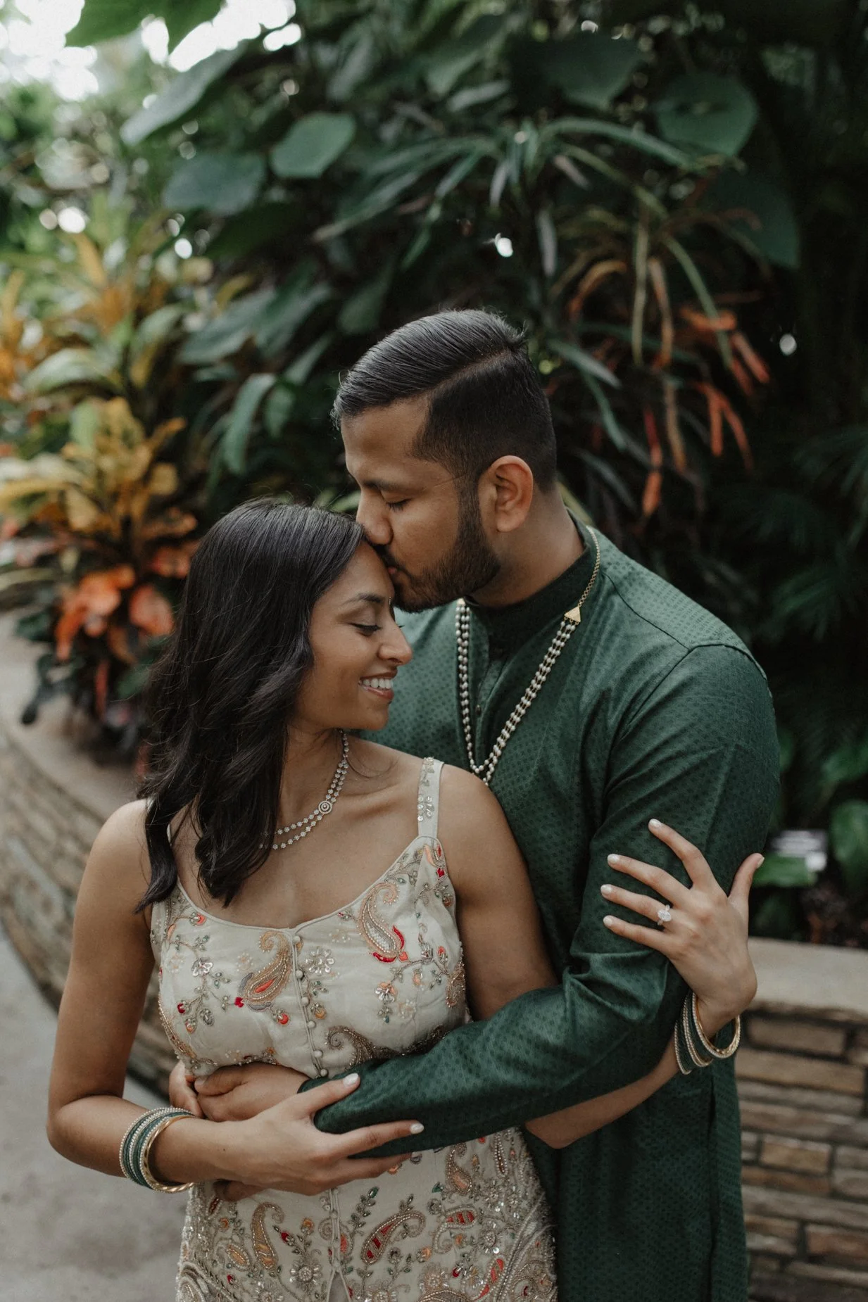 ShadowShinePictures-RakshaSagar-Detroit-Engagement-Photography-17.jpg