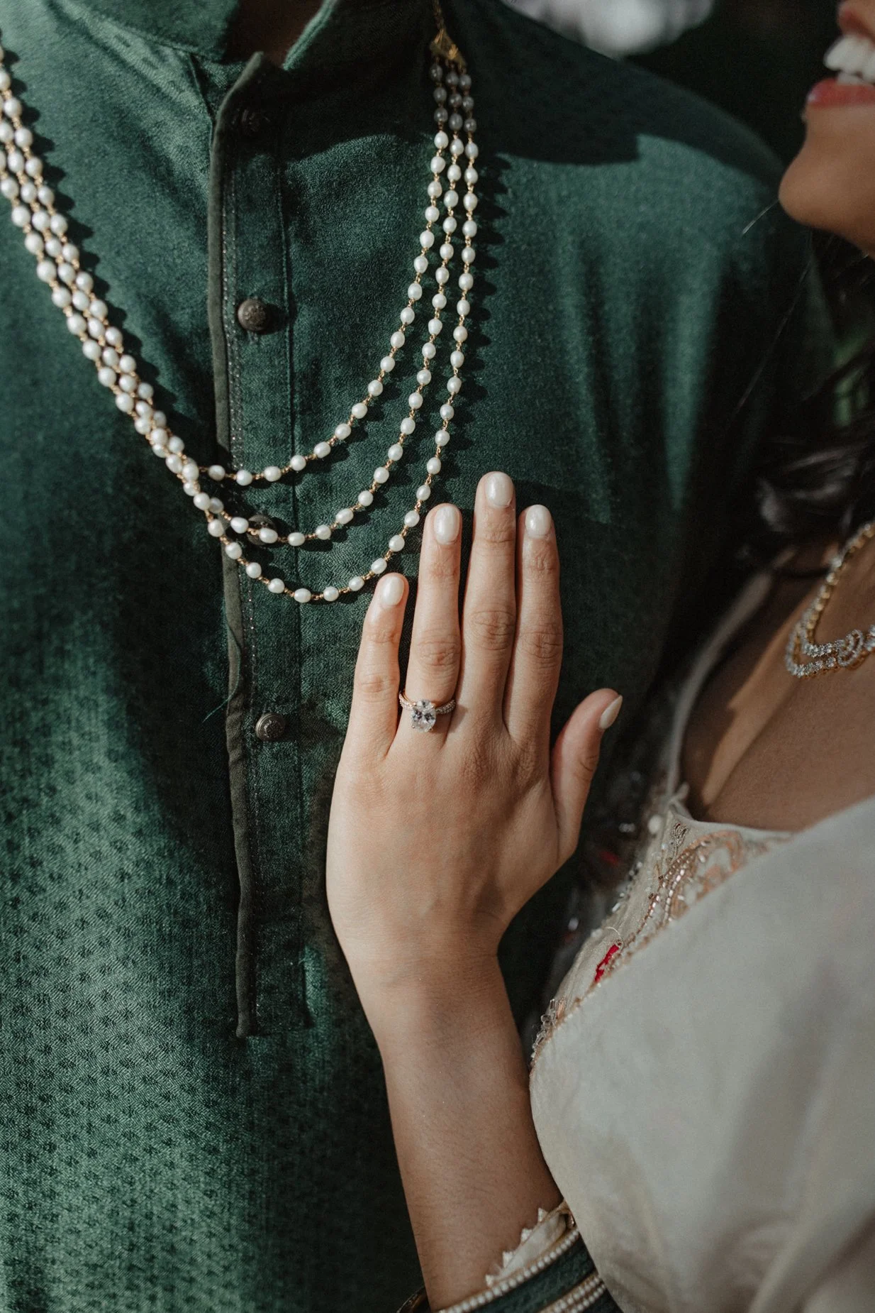 ShadowShinePictures-RakshaSagar-Detroit-Engagement-Photography-4.jpg