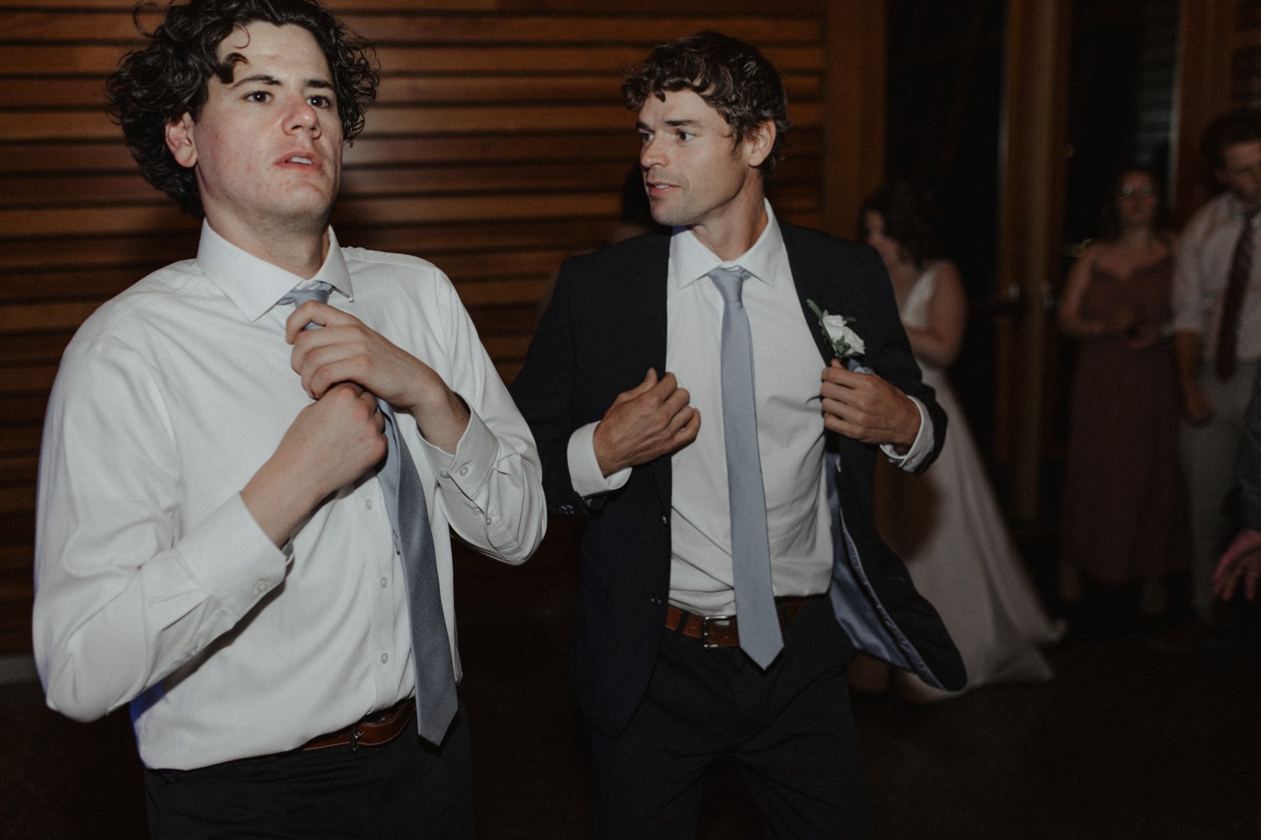 ShadowShinePictures-MirandaMichael-Grand-Rapids-Wedding-Photography-105.jpg