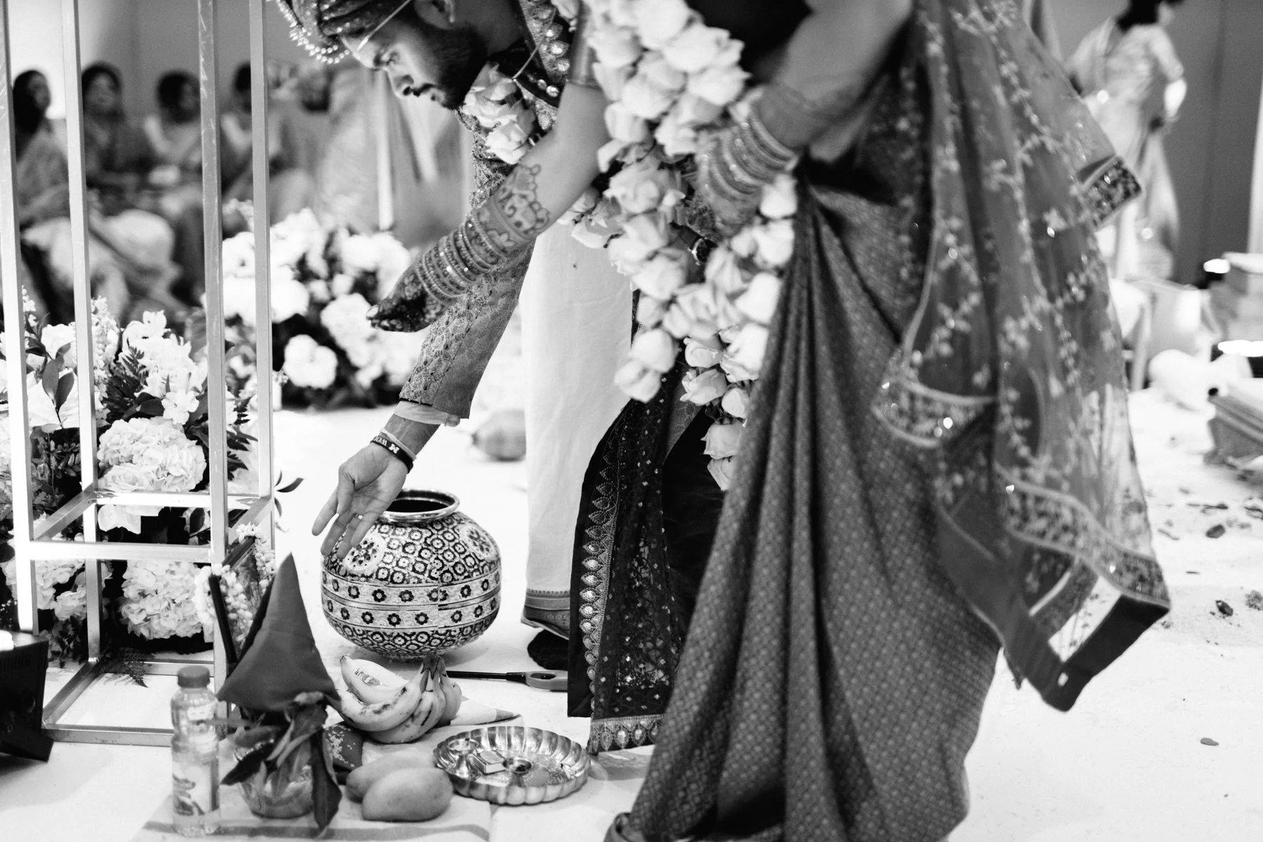 ShadowShinePictures-NityaHarsha-Dearborn-Wedding-Photography-99.jpg