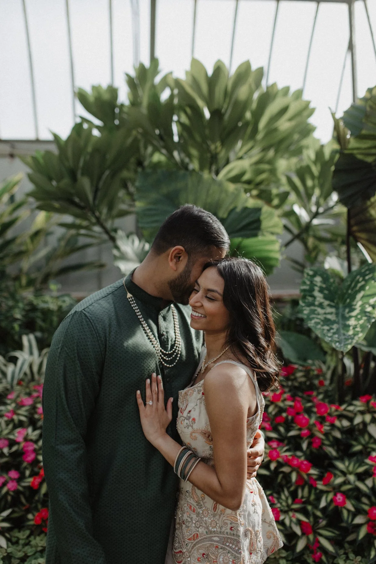 ShadowShinePictures-RakshaSagar-Detroit-Engagement-Photography-8.jpg