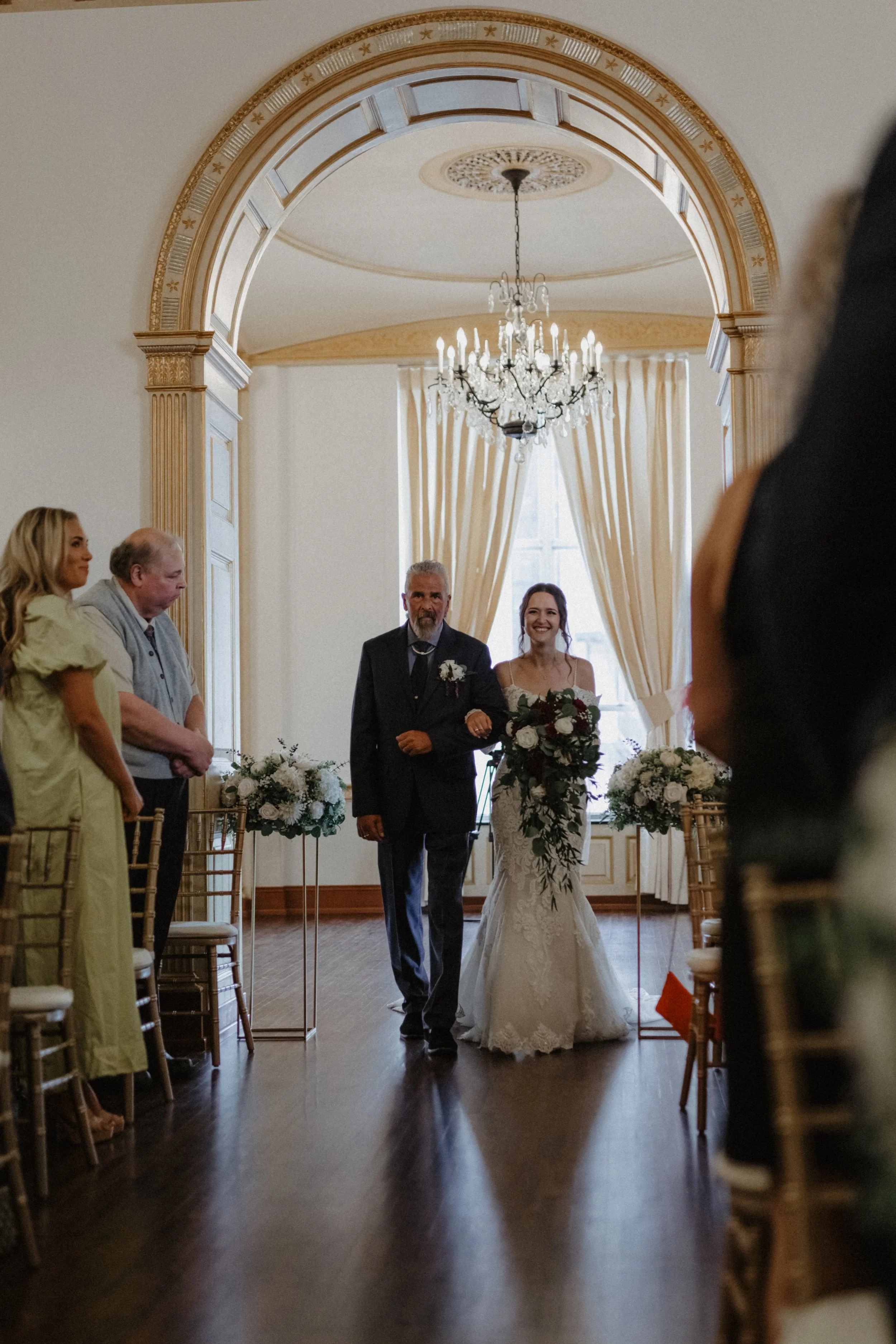 ShadowShinePictures-JeanaKyleBindas-Detroit-Wedding-Photography-351.jpg