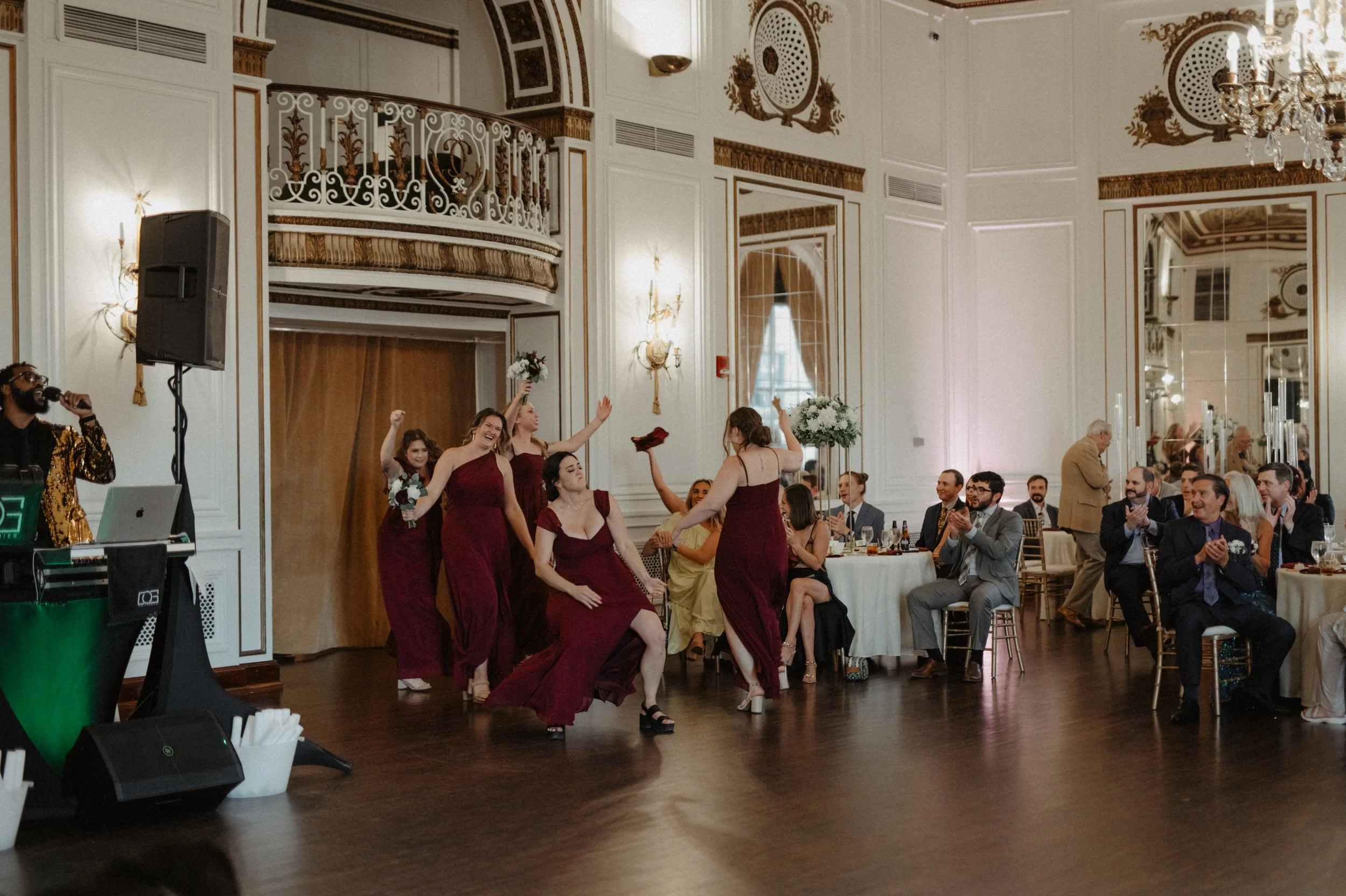 ShadowShinePictures-JeanaKyleBindas-Detroit-Wedding-Photography-452.jpg