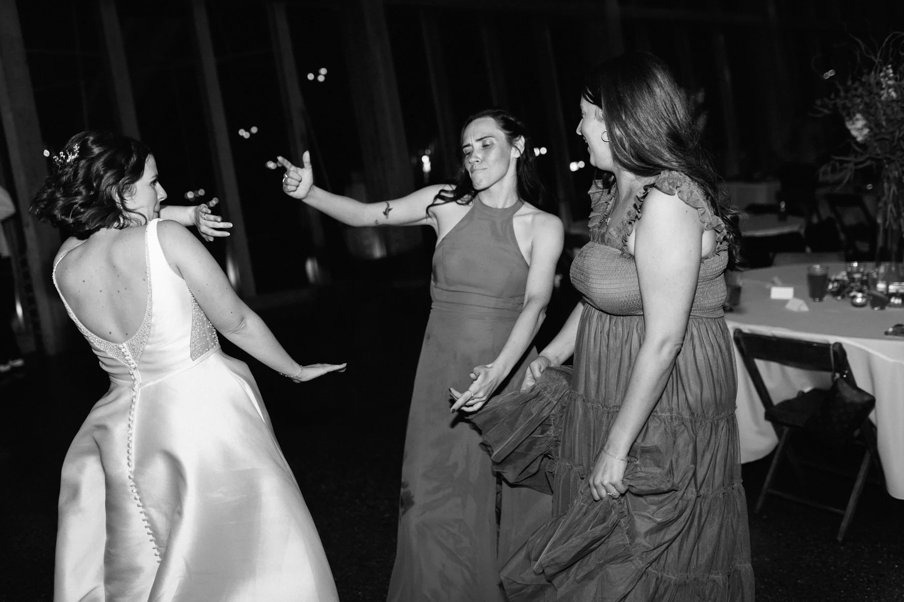 ShadowShinePictures-MirandaMichael-Grand-Rapids-Wedding-Photography-111.jpg