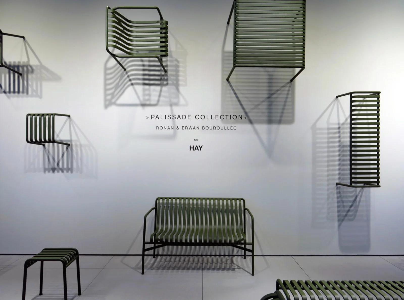 NEW " PALISSADE " COLLECTION OF OUTDOOR FURNITURE FROM HAY . PHOTOGRAPHY COURTESY OF COOL HUNTING.