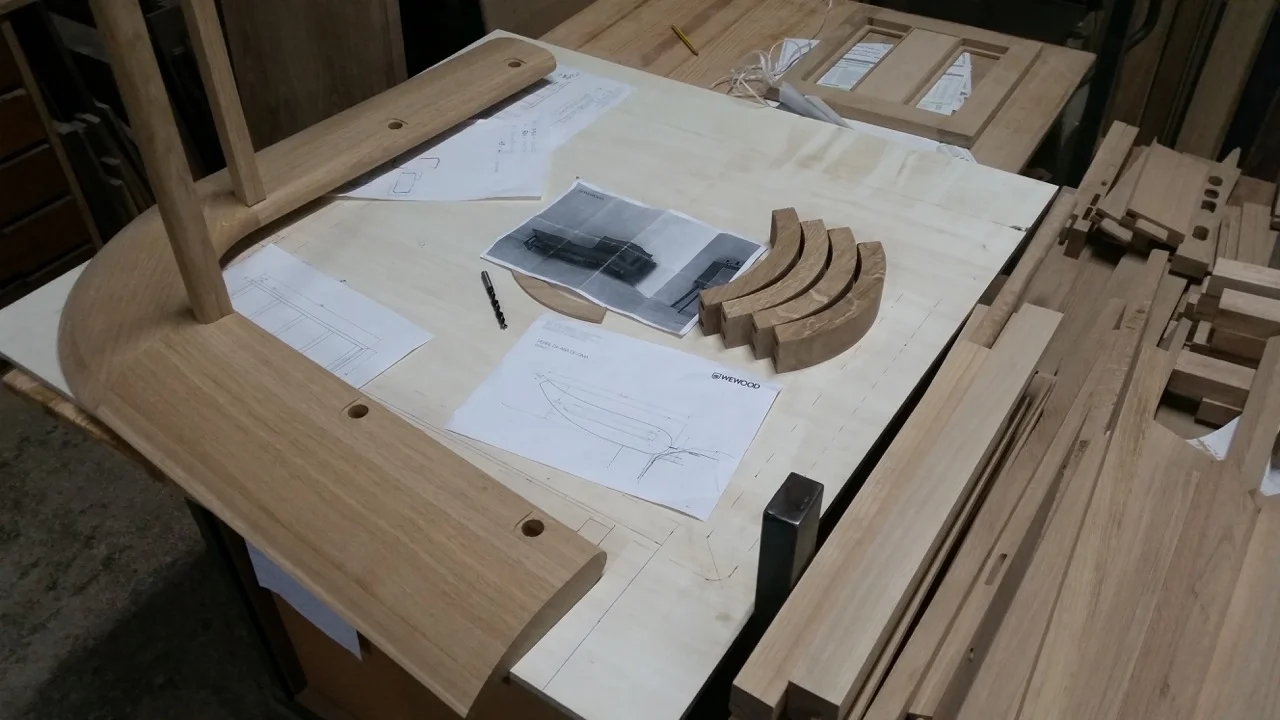 CRAFTING LOVER SEAT BY GONÇALO CAMPOS