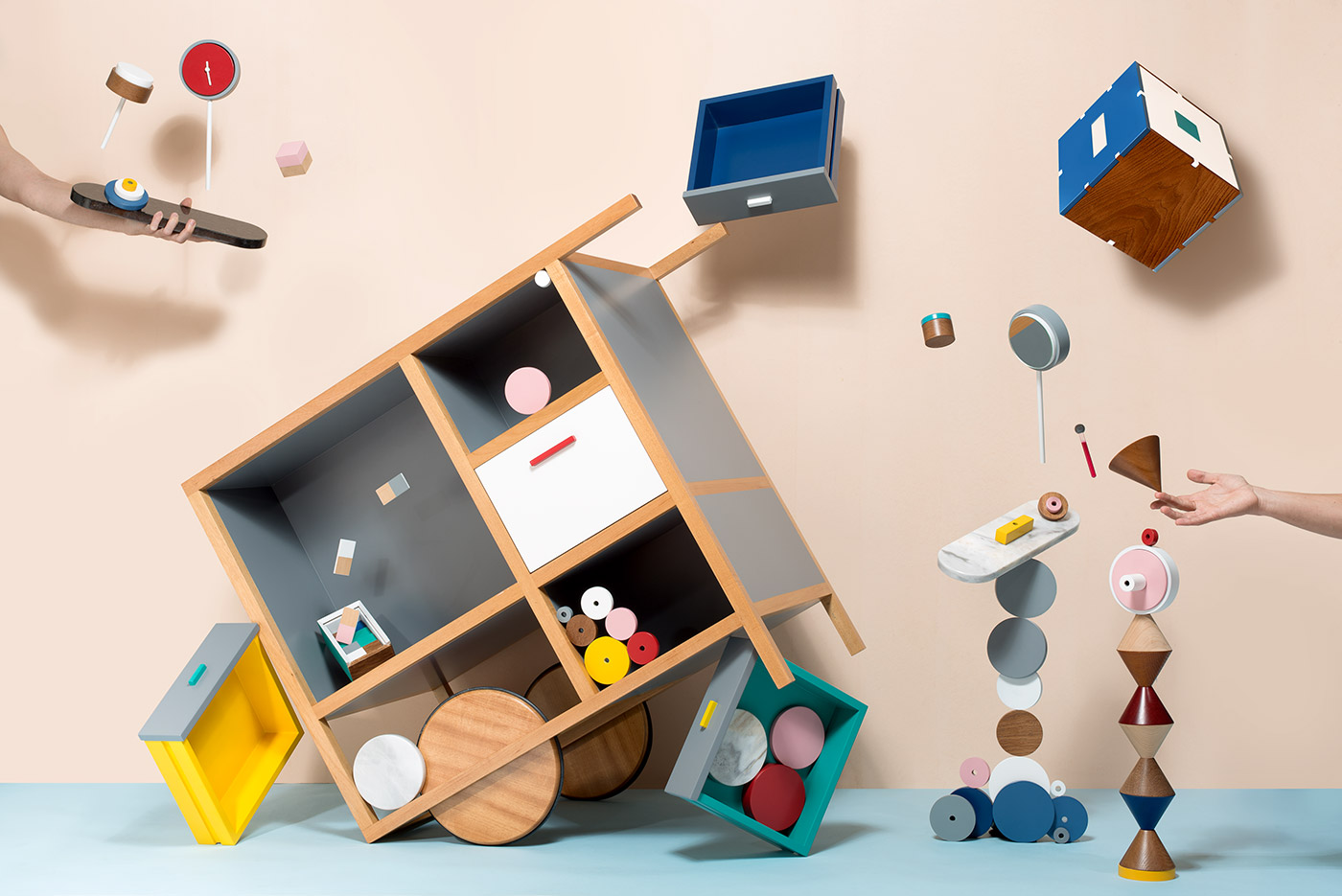 Epiforma is a multi-disciplinary design studio based in Porto. By using design as a method to build engaging experiences, their work strives to give form to meaning and arouse curiosity and emotion.