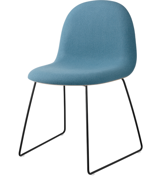 gubi_chair_front_upholstred_blue_and_oak_black_sledge_base_front_product.png