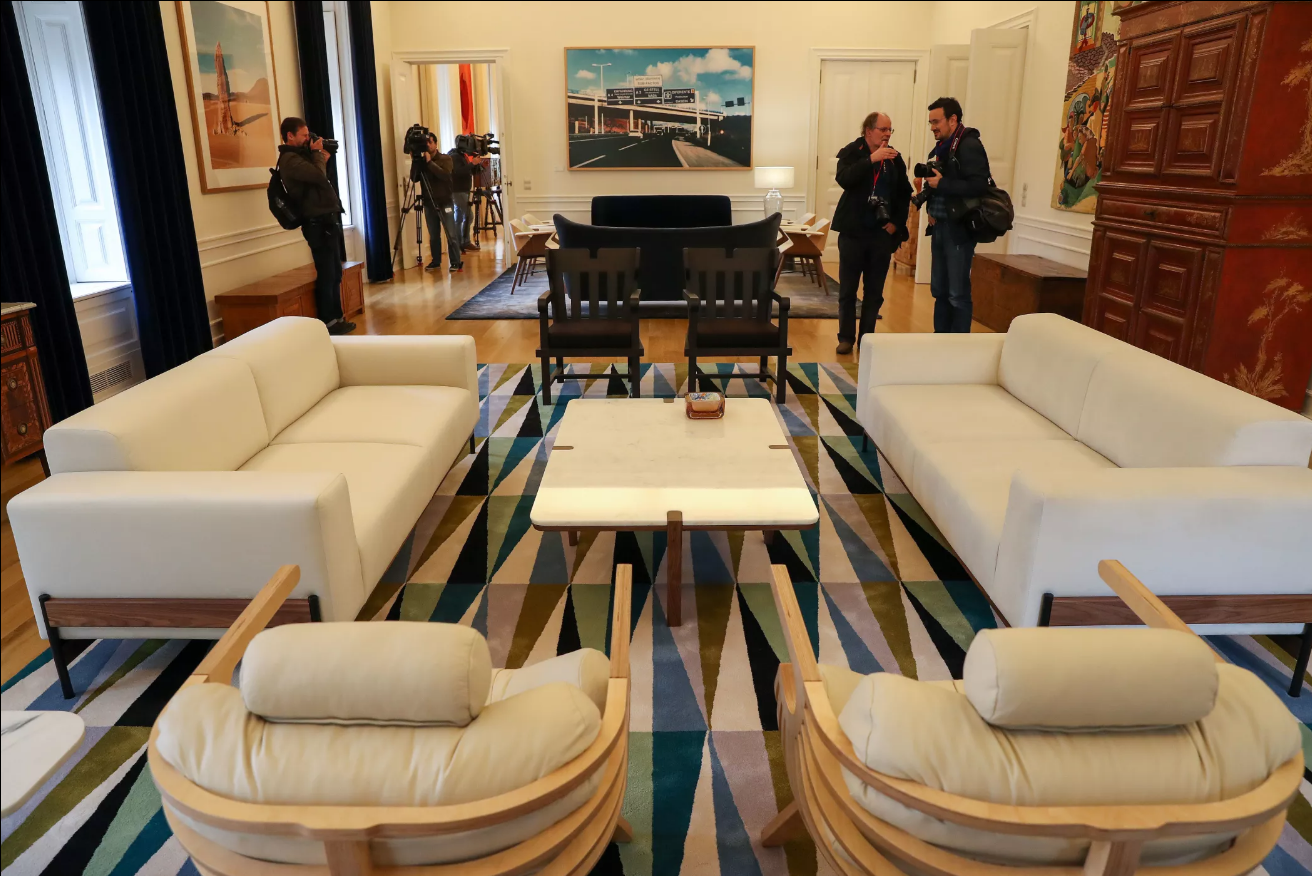 Wewood pieces at the Official Residence of the Prime Minister of Portugal