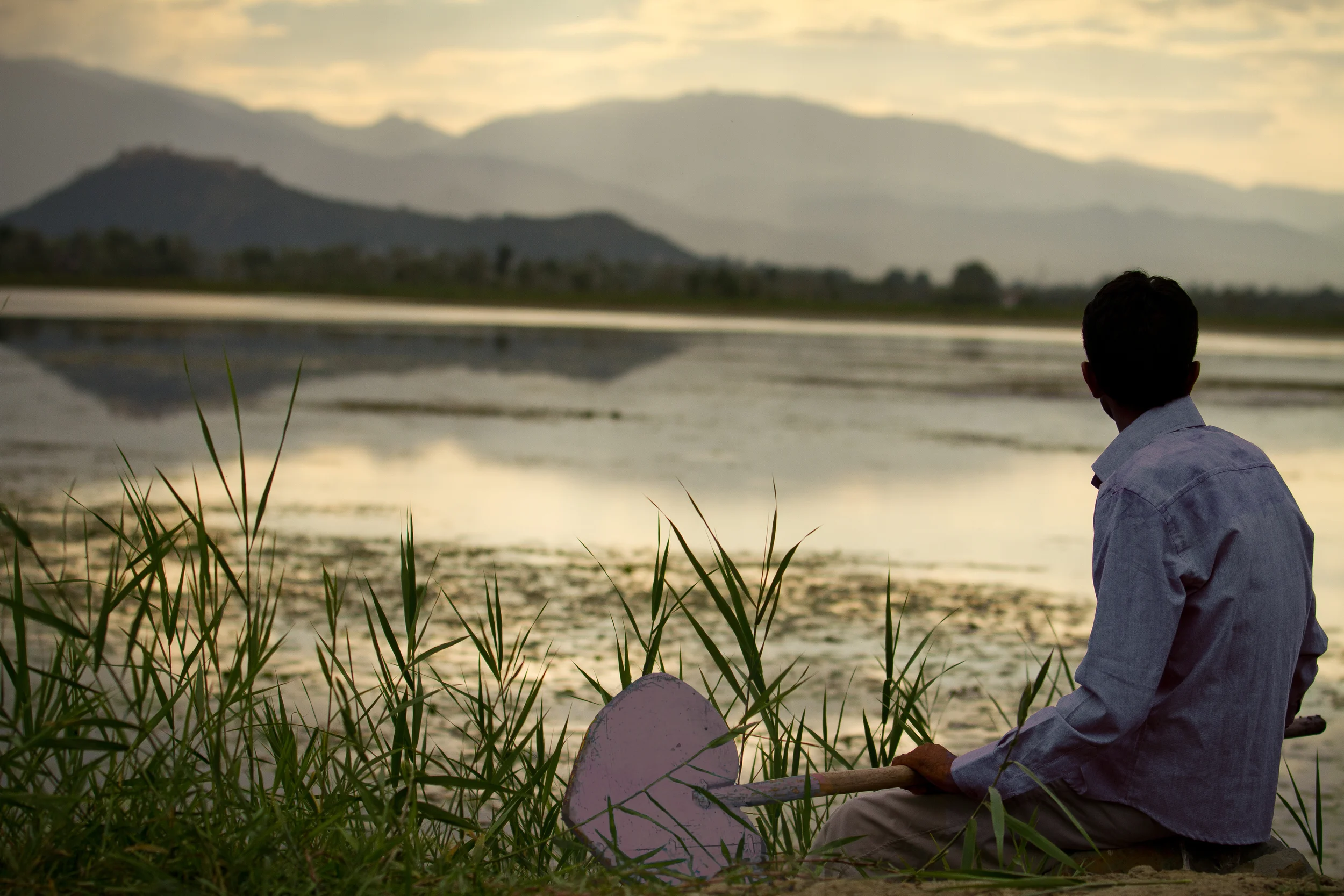 Valley_of_Saints_filmstill1_GulzarBhat_byYoniBrook.jpg