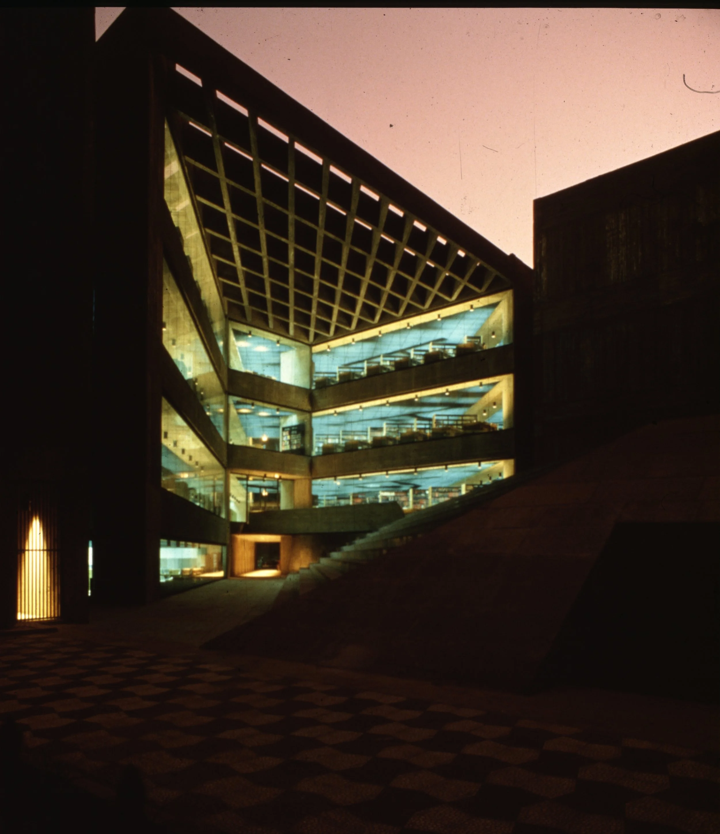 AUC Finsihed-025 copy.jpg