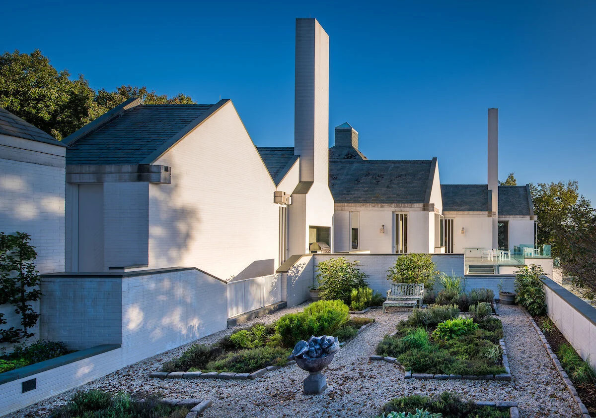 The Mills ResidenceChattanooga, Tennessee. — Jacobsen Architecture, LLC