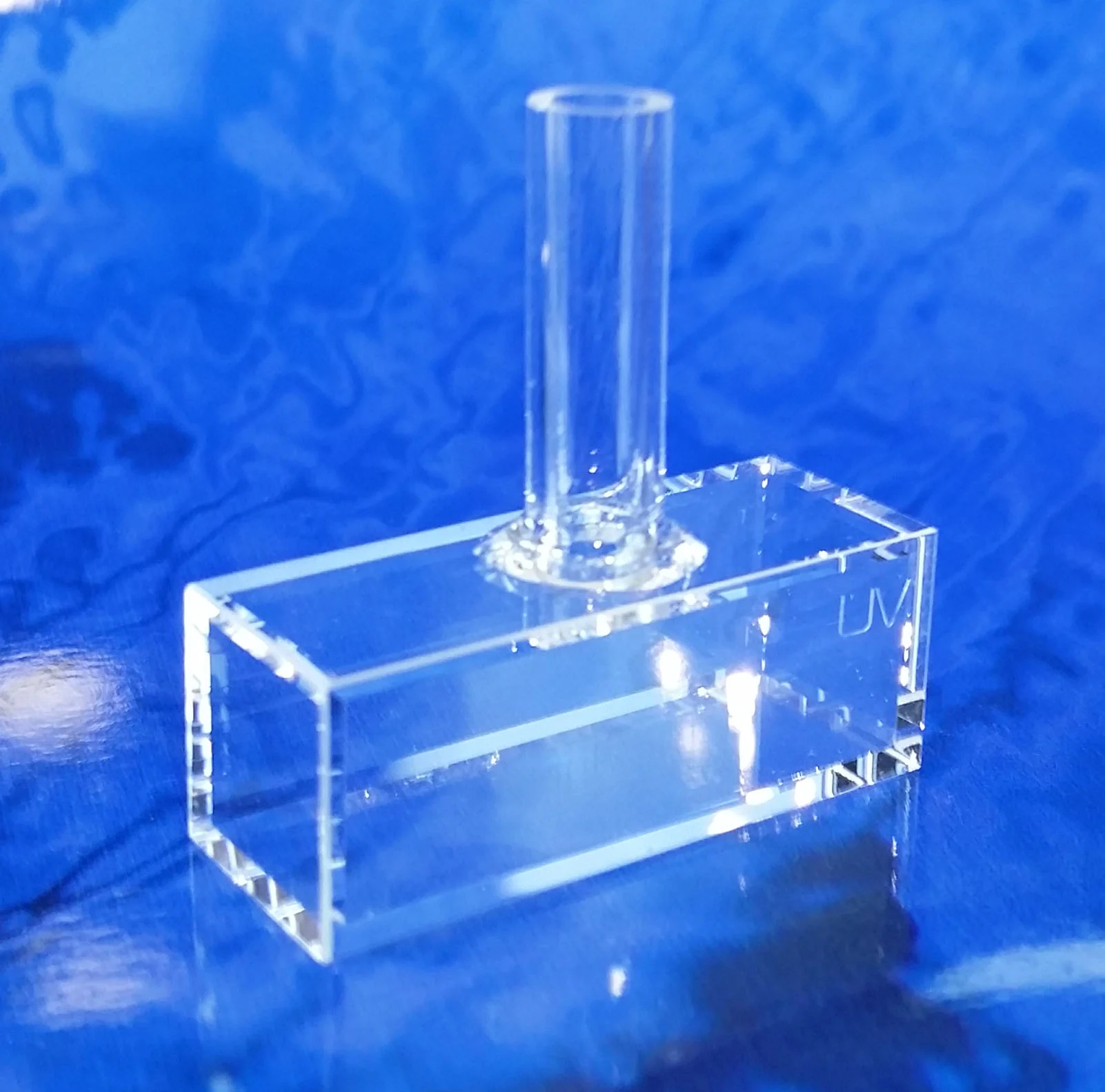 87UV30.jpg