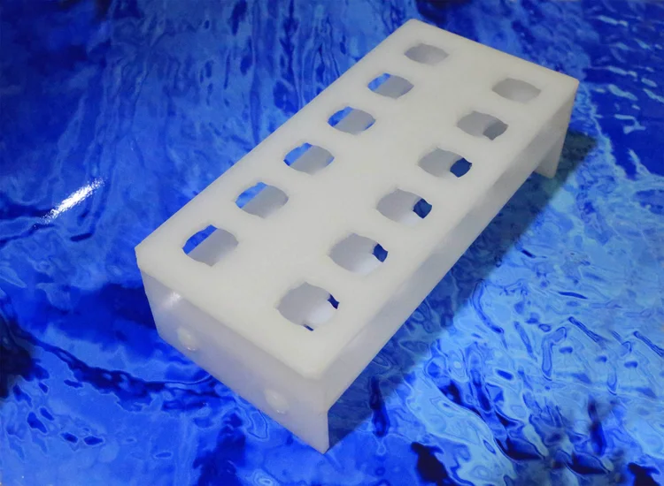 Type 700P Disposable Sub-Micro Cuvette (Lightpath: 10mm