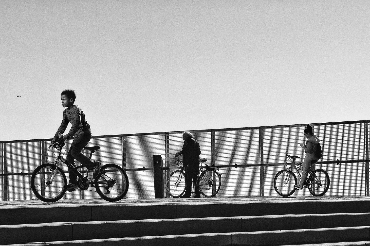 20150110_Spain_0587_Barcelona_boardwalk figures 4.jpg