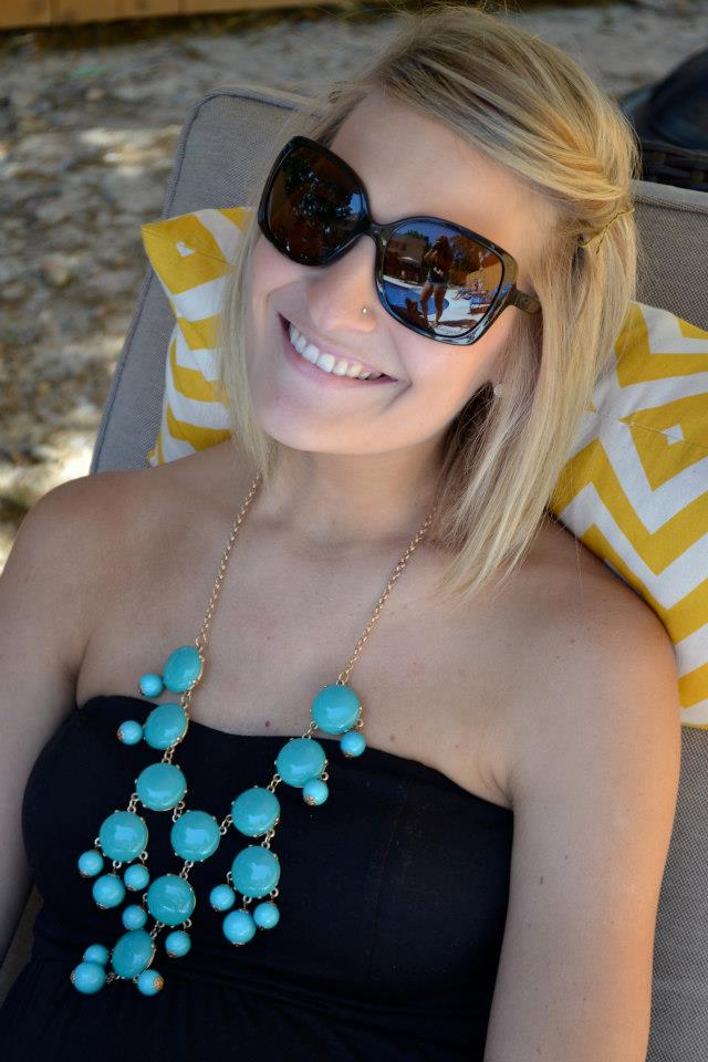 LindseyWoodward_33678796_380931_10200625746339214_228086507_n.jpg