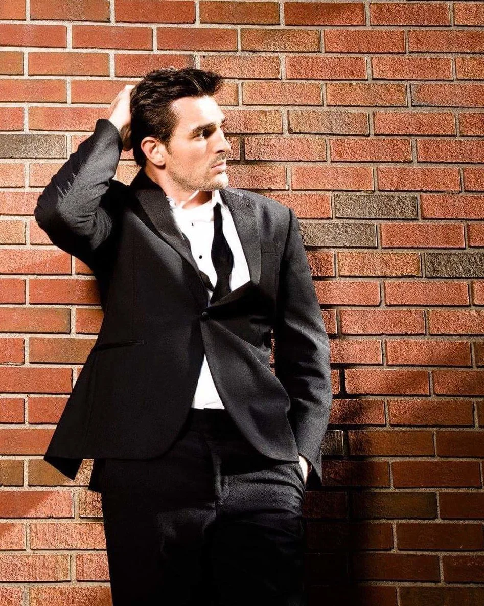 12017550_692389684196500_4383000442723418292_o copy.jpg