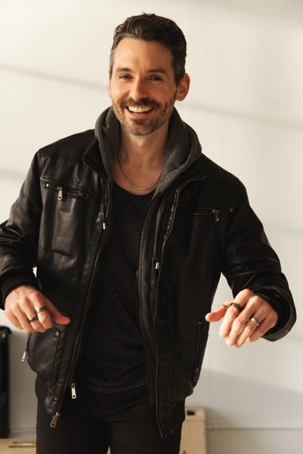 NicDetorie_BomberJacket5_ShanynFiske Medium.jpeg