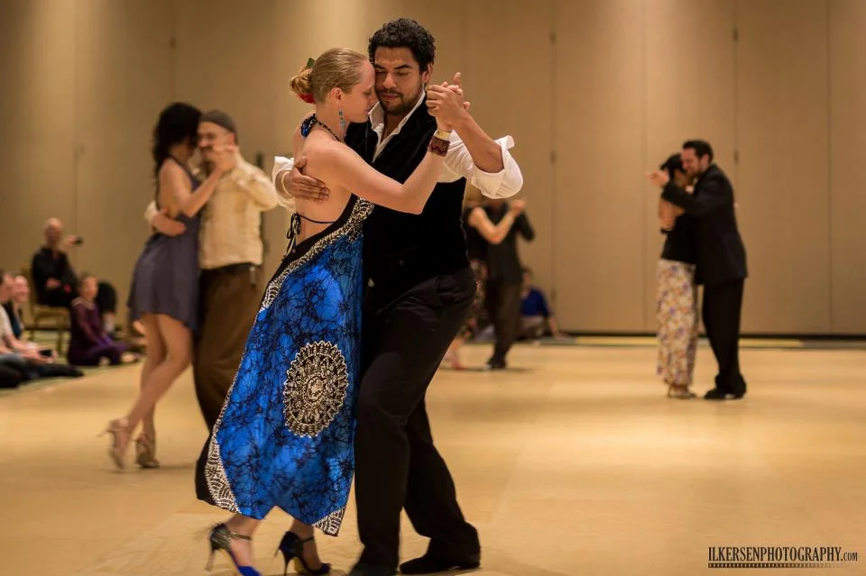 tango47.jpg
