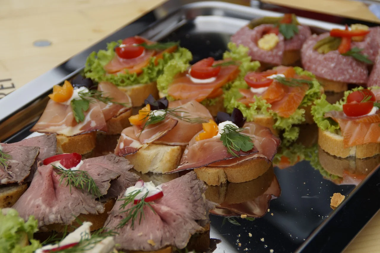 catering-food-ham.jpg