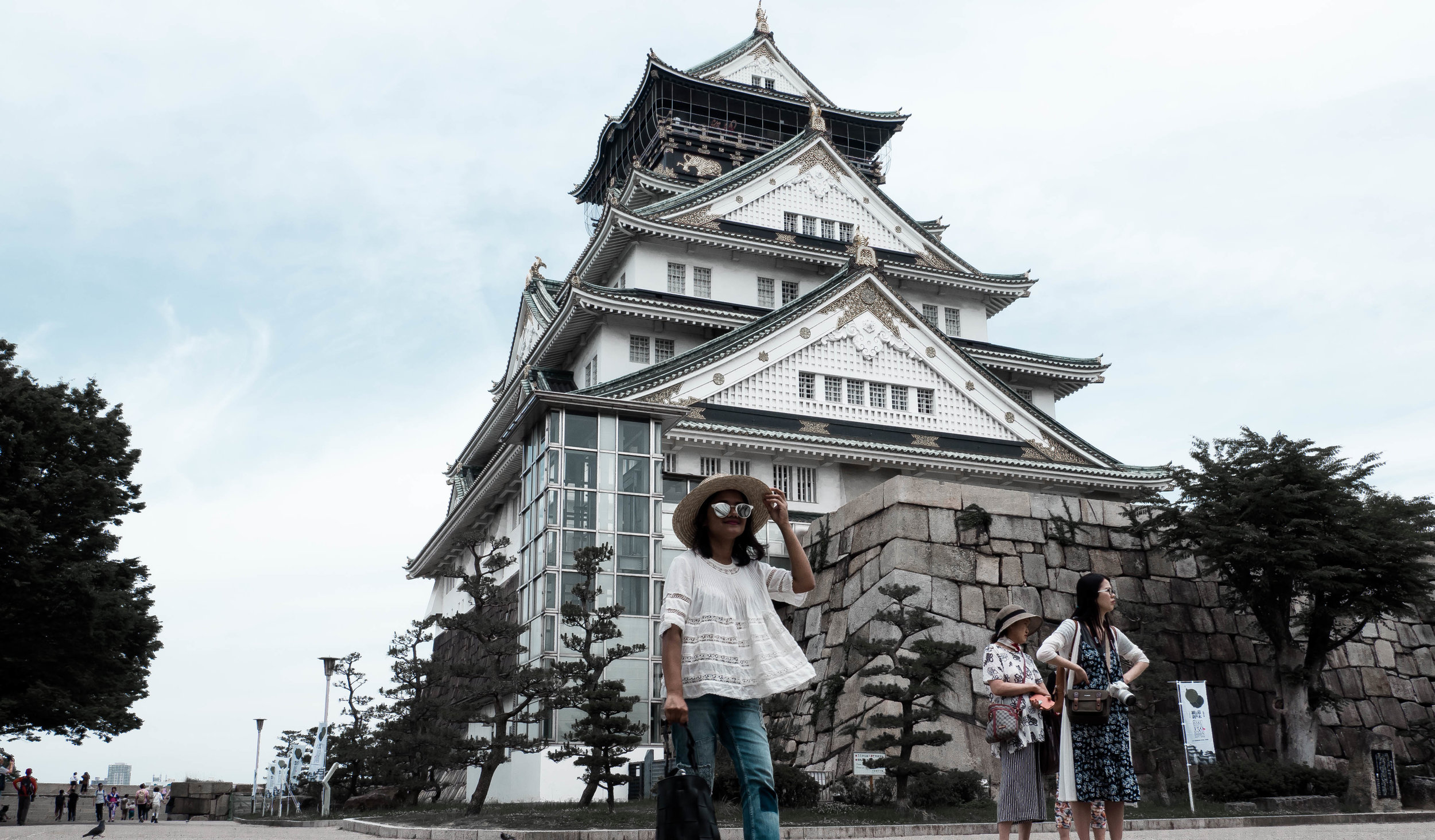 Osaka Castle Outfit-1.jpg